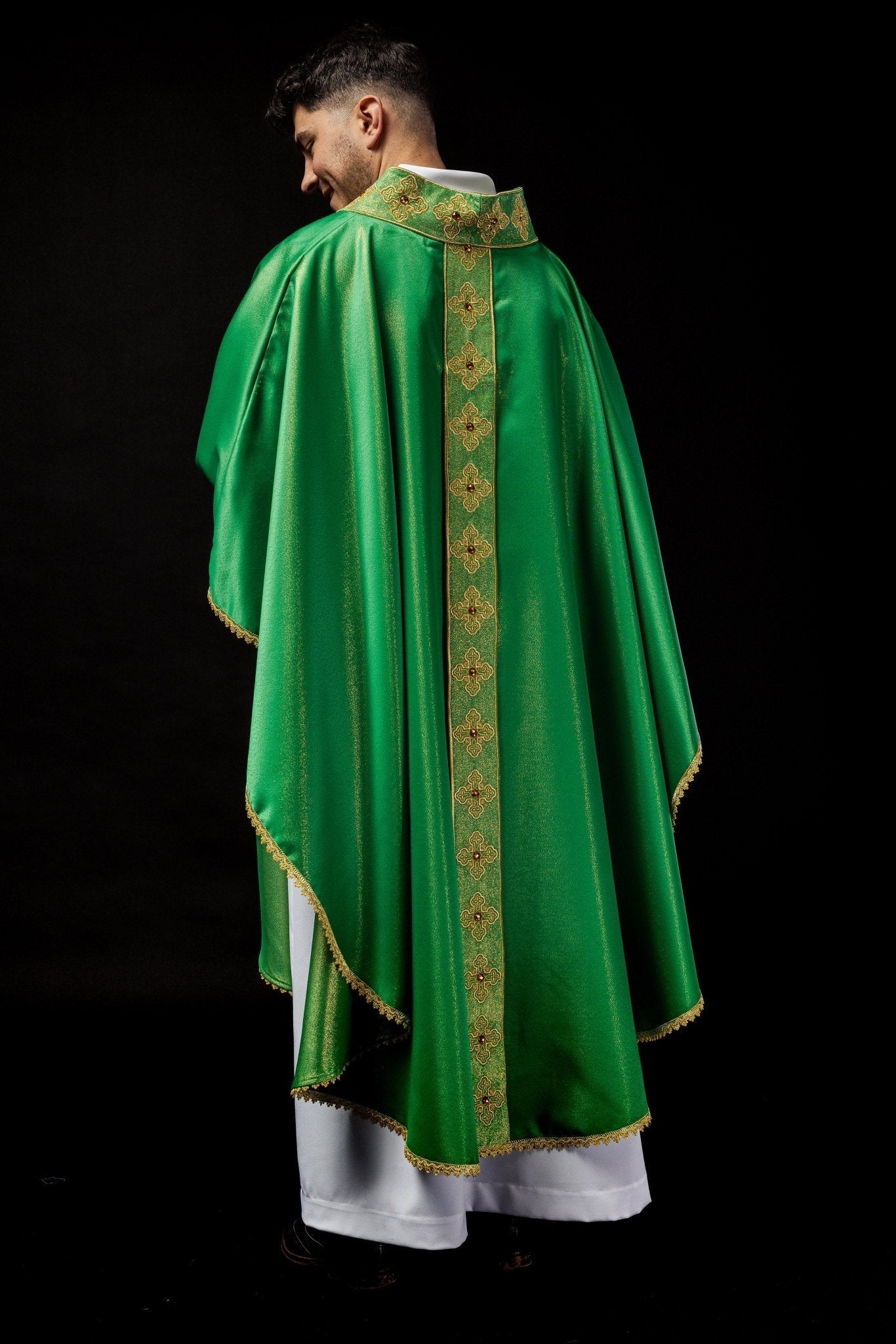 Green gothic chasuble with embroidered belt and collar decorated with stones S - 7056 - 01 - 54 - HAFTINAUSA.COM