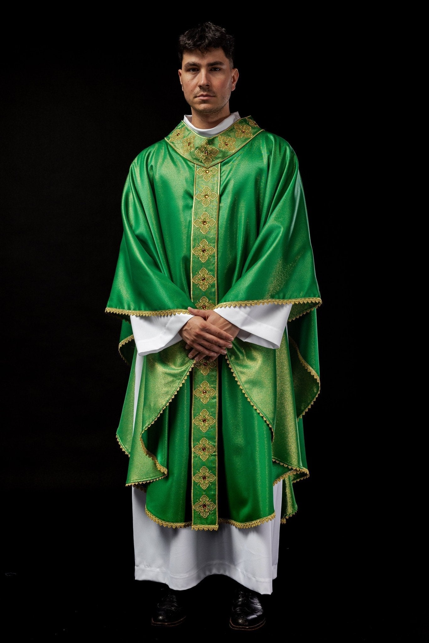 Green gothic chasuble with embroidered belt and collar decorated with stones S - 7056 - 01 - 54 - HAFTINAUSA.COM