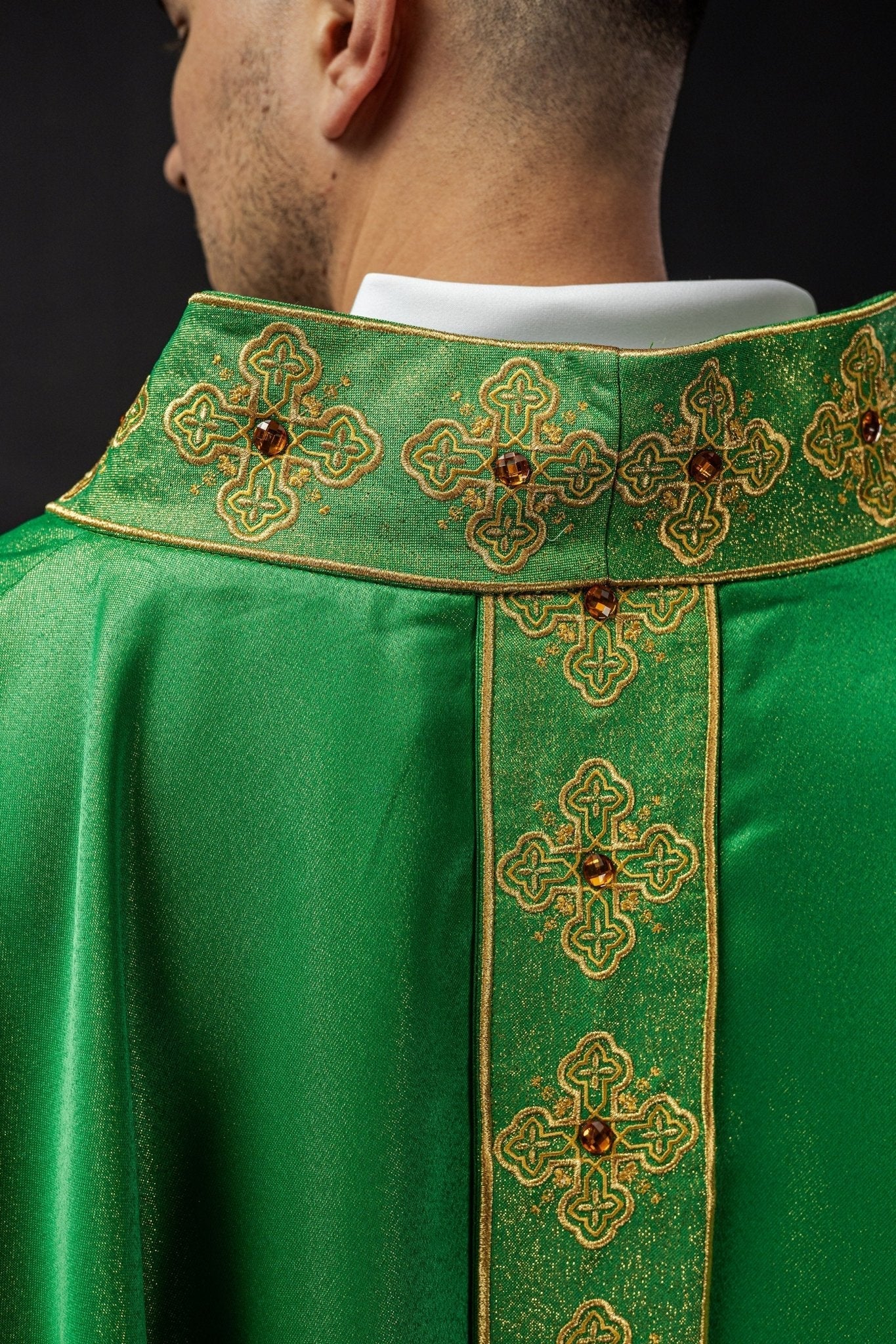 Green gothic chasuble with embroidered belt and collar decorated with stones S - 7056 - 01 - 54 - HAFTINAUSA.COM