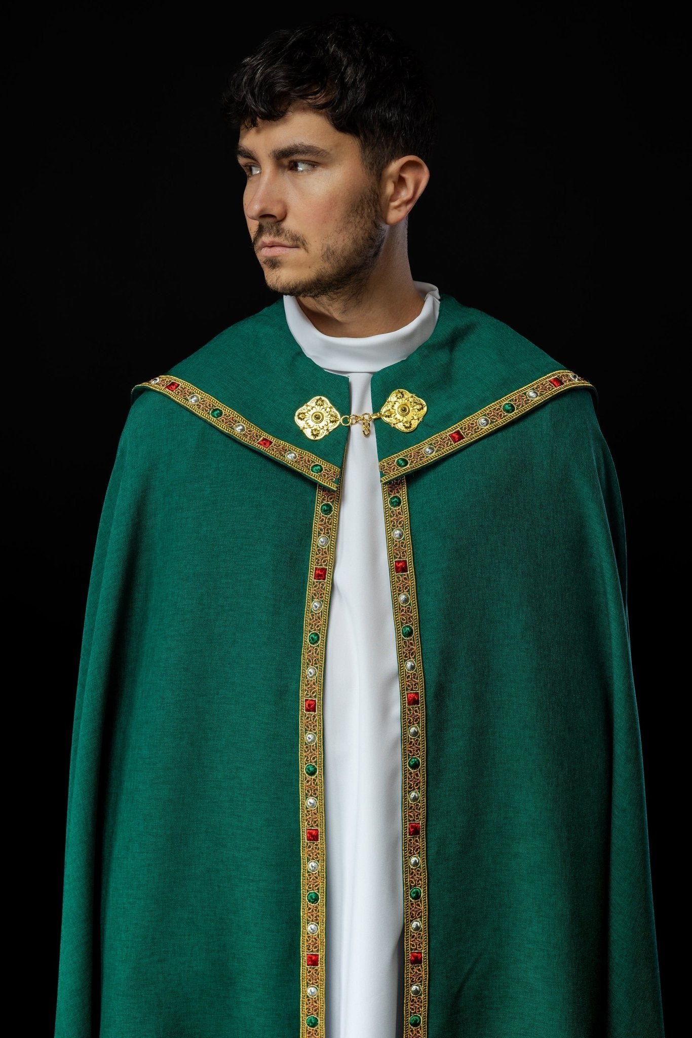 Green liturgical cope with classic JHS embroidery S - 3067 - 01 - 70 150cm - HAFTINAUSA.COM