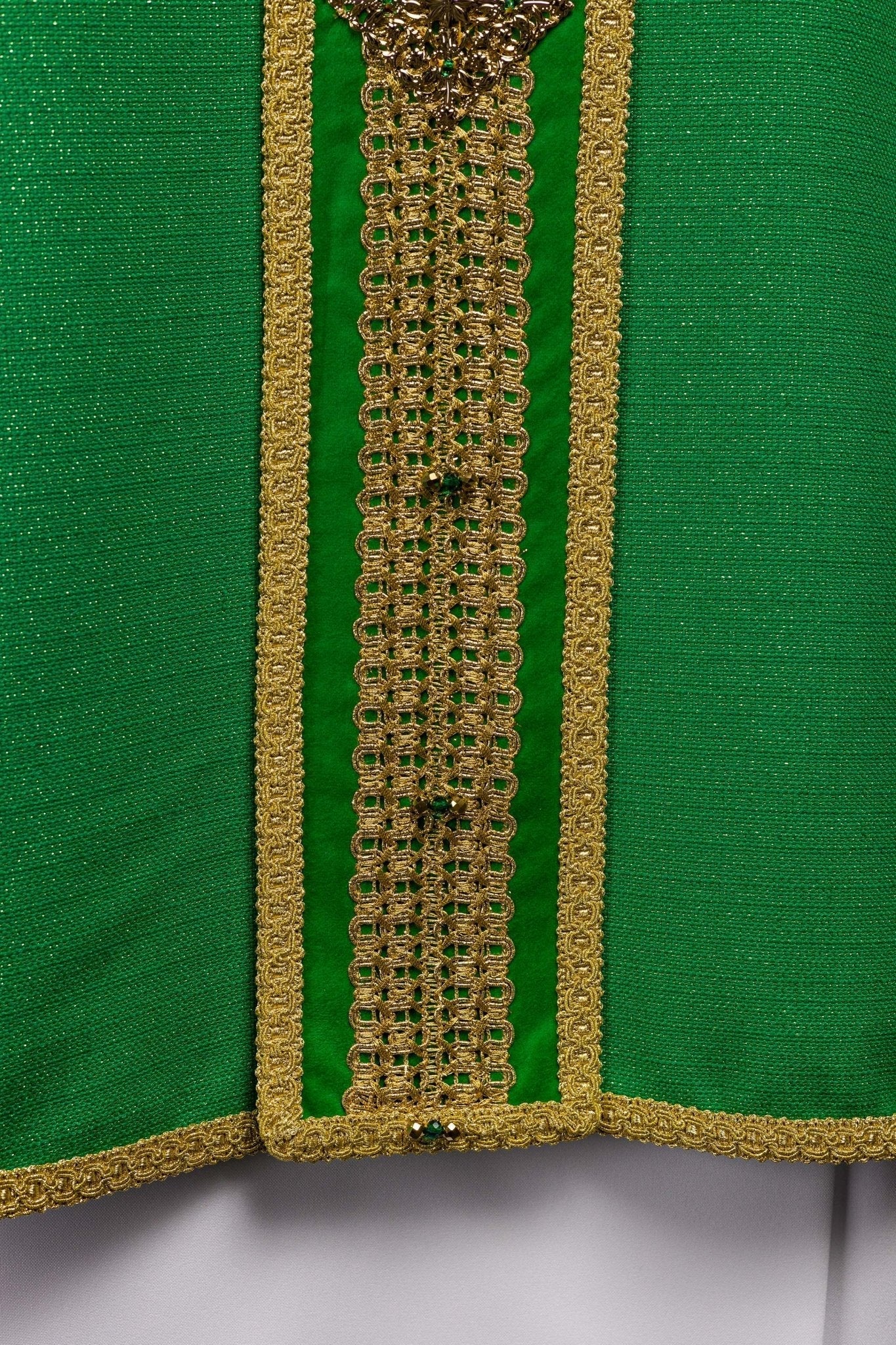 Handmade chasuble with natural stones Handmade 7001 HM/7001/01/71/PA01 - HAFTINAUSA.COM