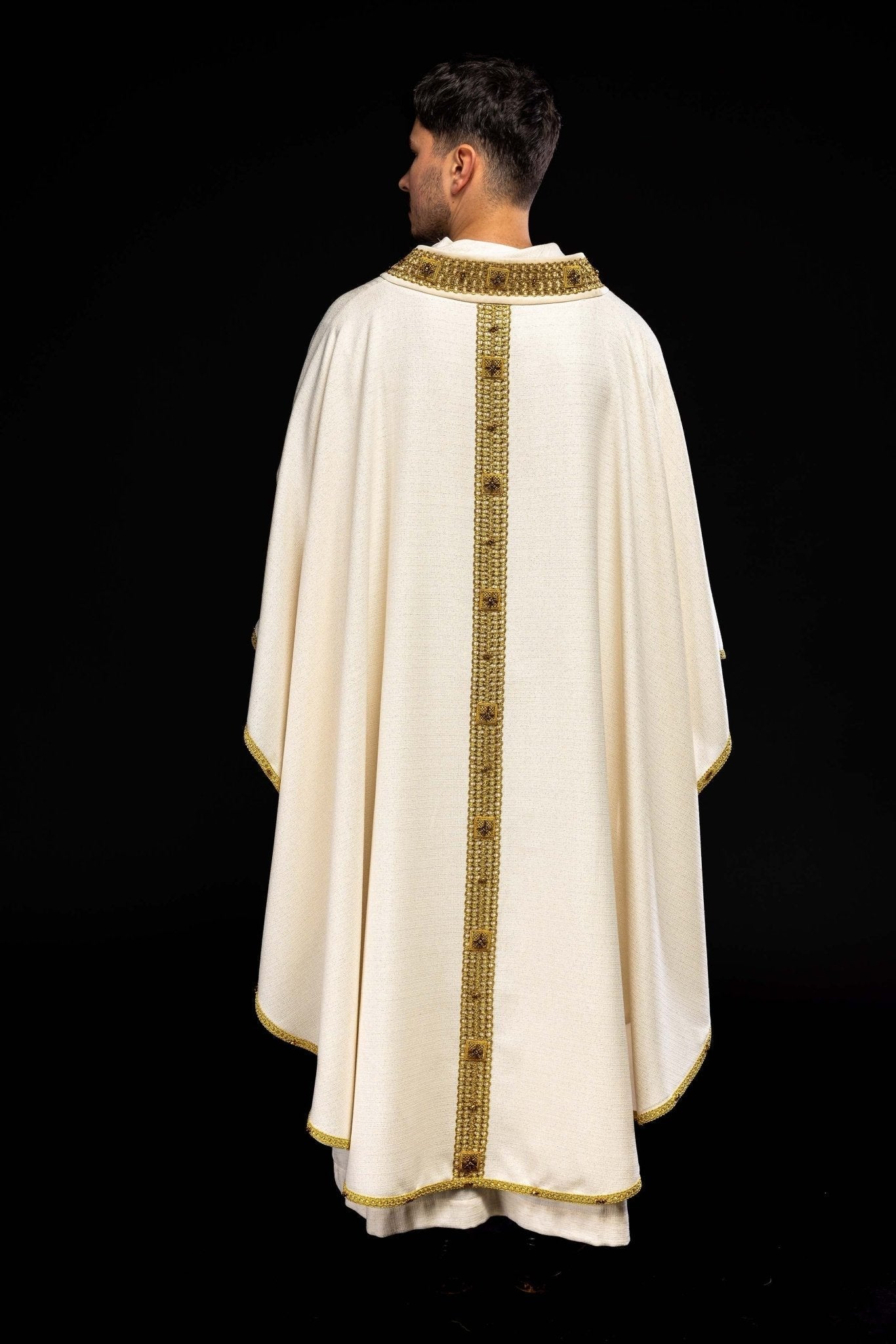 Handmade Chasuble with Natural Stones – Handmade 7002 HM/7002/05/71 - HAFTINAUSA.COM