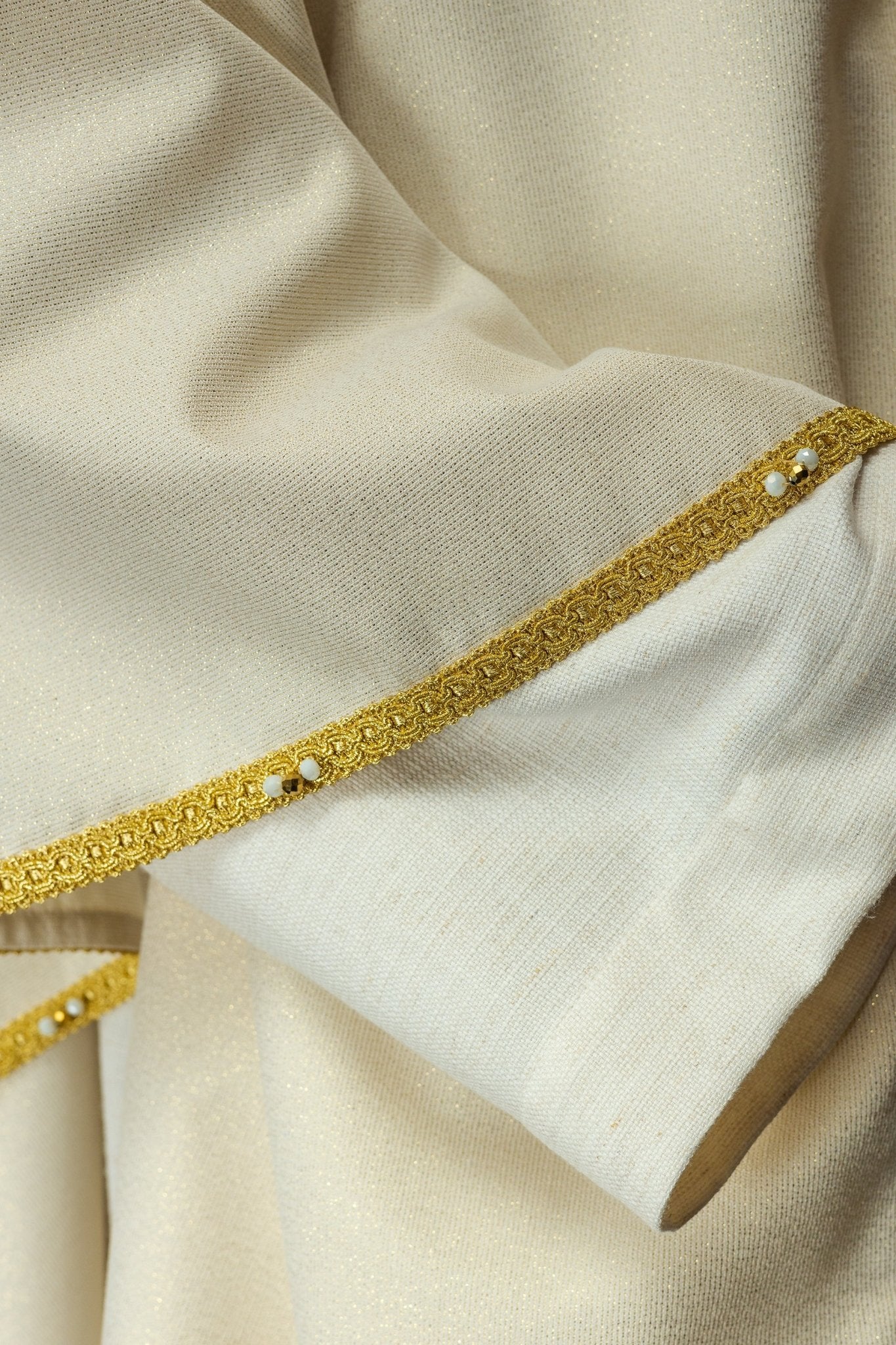 Handmade chasuble with natural stones Handmade 7008 HM/7008/05/96 - HAFTINAUSA.COM