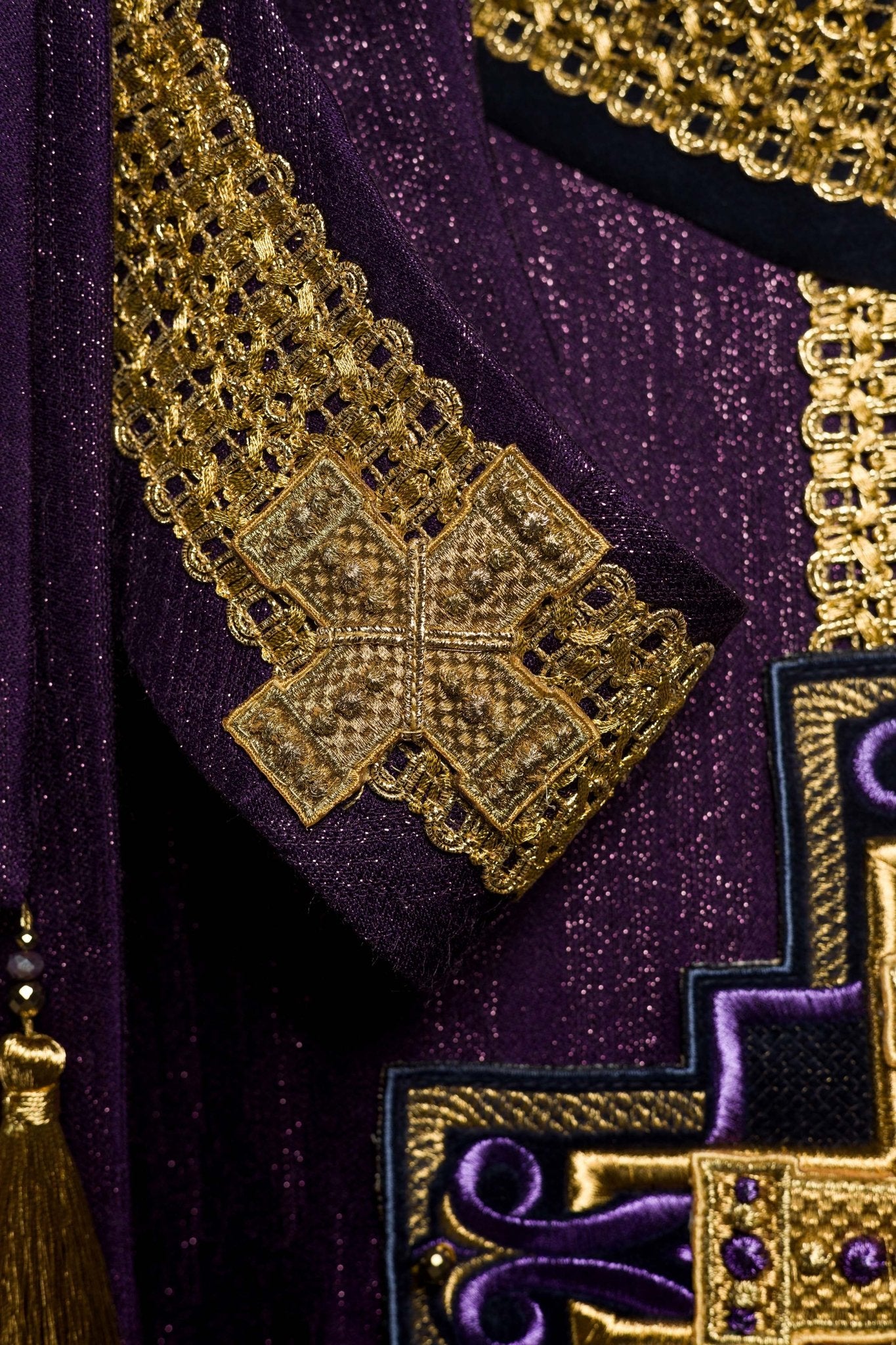 Handmade chasuble with natural stones Handmade 7015 Purple HM/7015/03/99 - CHASUBLES.COM