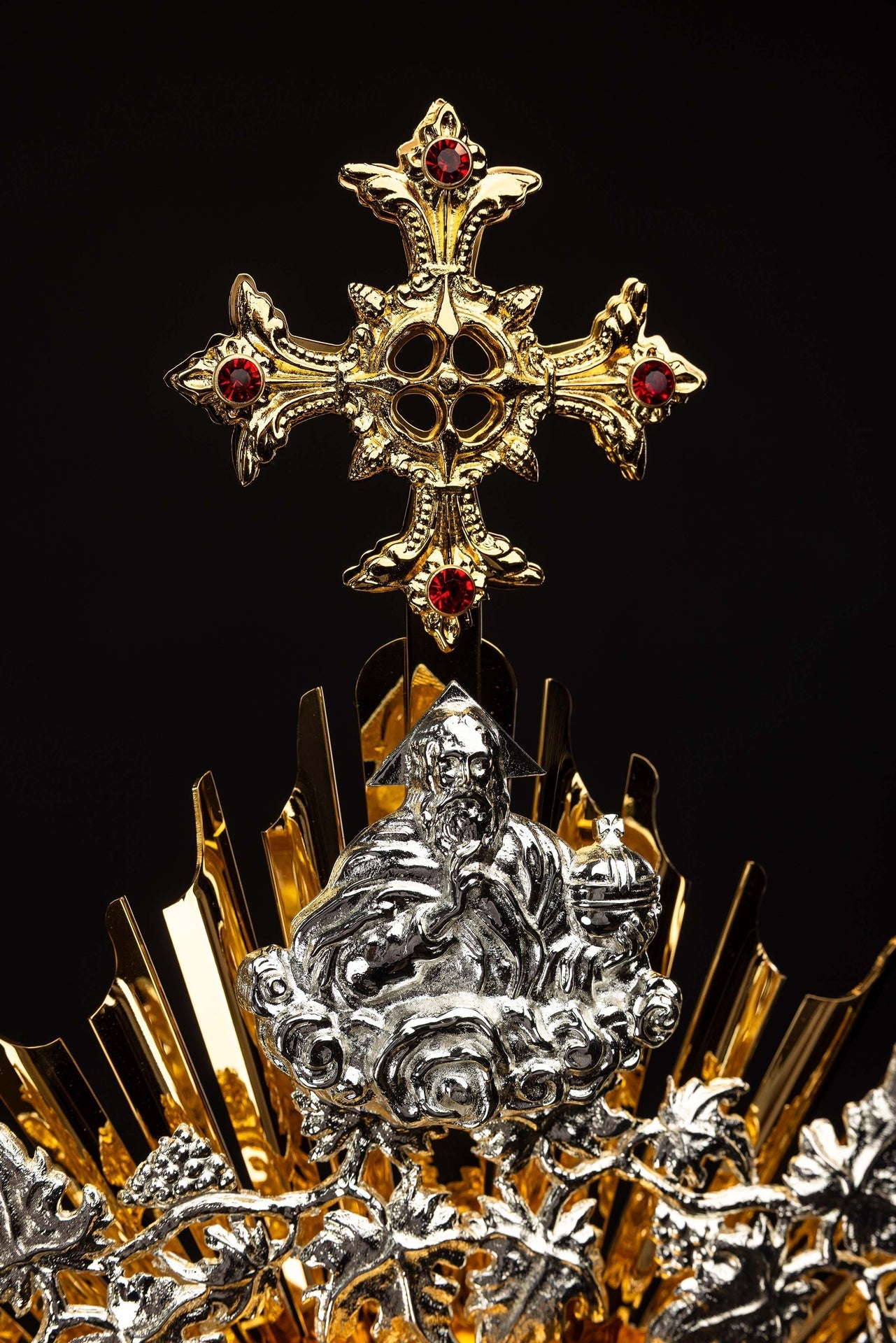 Handmade gilded brass monstrance decorated with rubies KNR/0131 70CM - CHASUBLES.COM