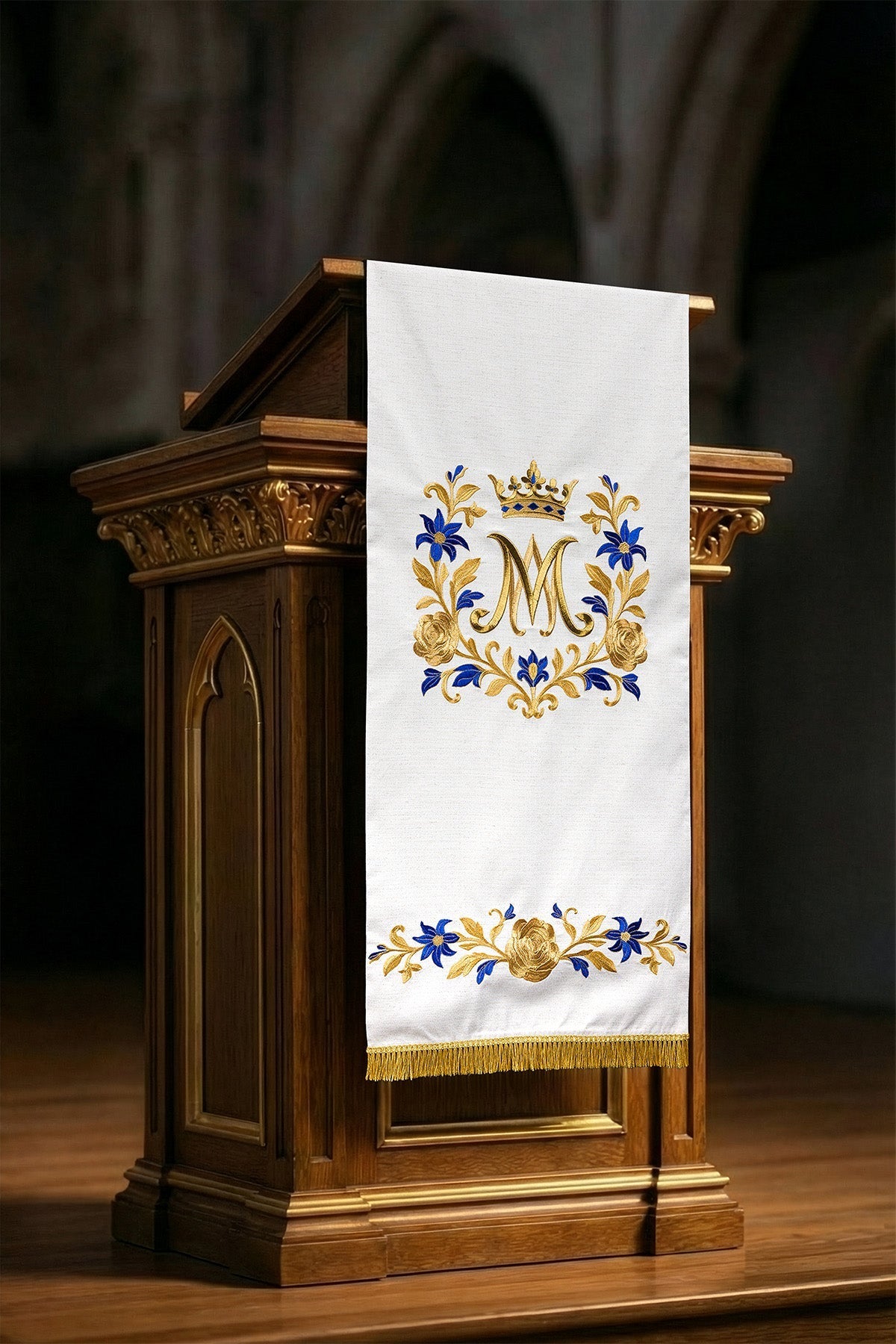 Lectern cloth with Marian embroidery in ecru LE/8045/05 55*250 - CHASUBLES.COM