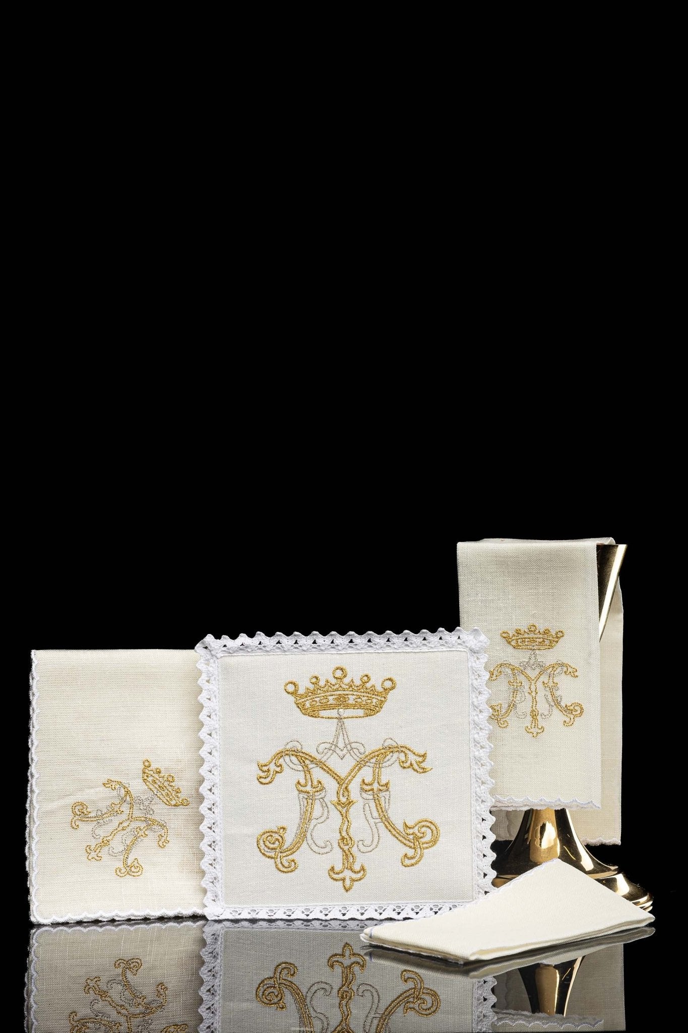 Linen Chalice Linens with Gold Cross Embroidery KKL/020 - CHASUBLES.COM