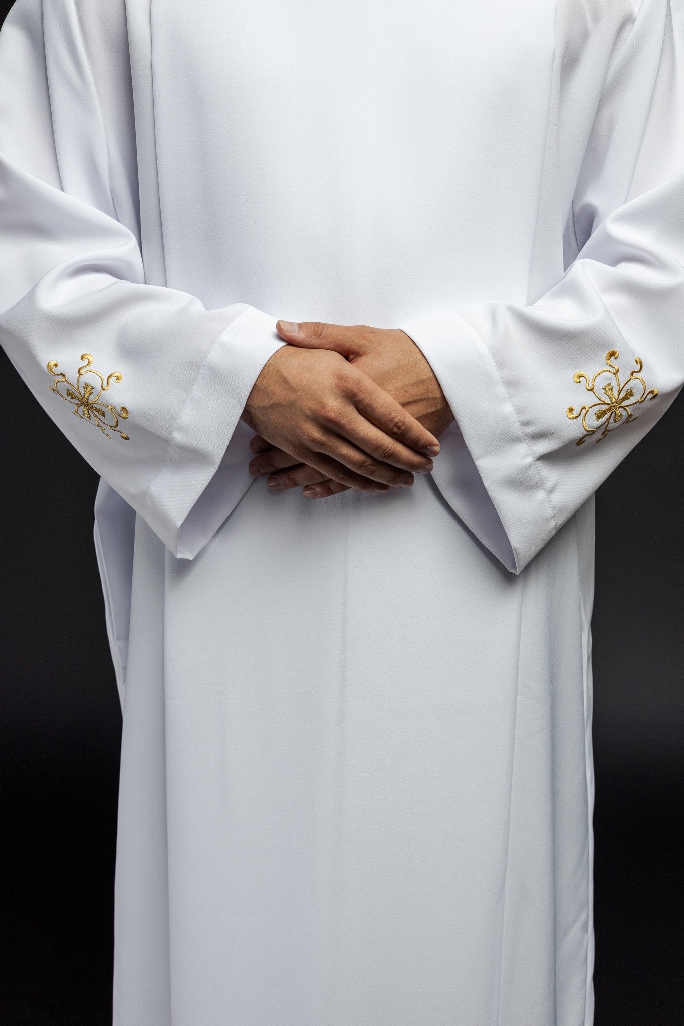 Liturgical alb with turtleneck decorated with embroidery white S - 6053 - 04 135cm/164cm - HAFTINAUSA.COM
