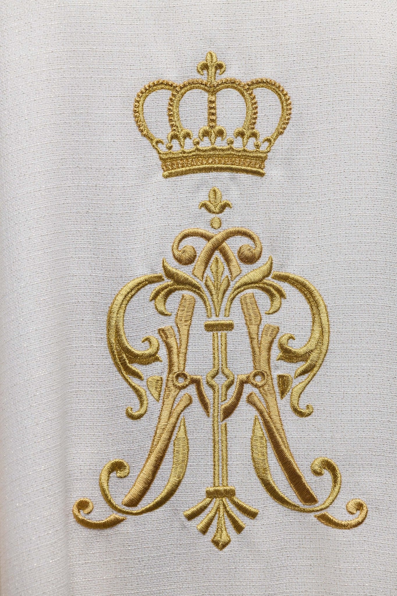 Liturgical chasuble with embroidered Maria Crown motif S-7064-05-71 - CHASUBLES.COM