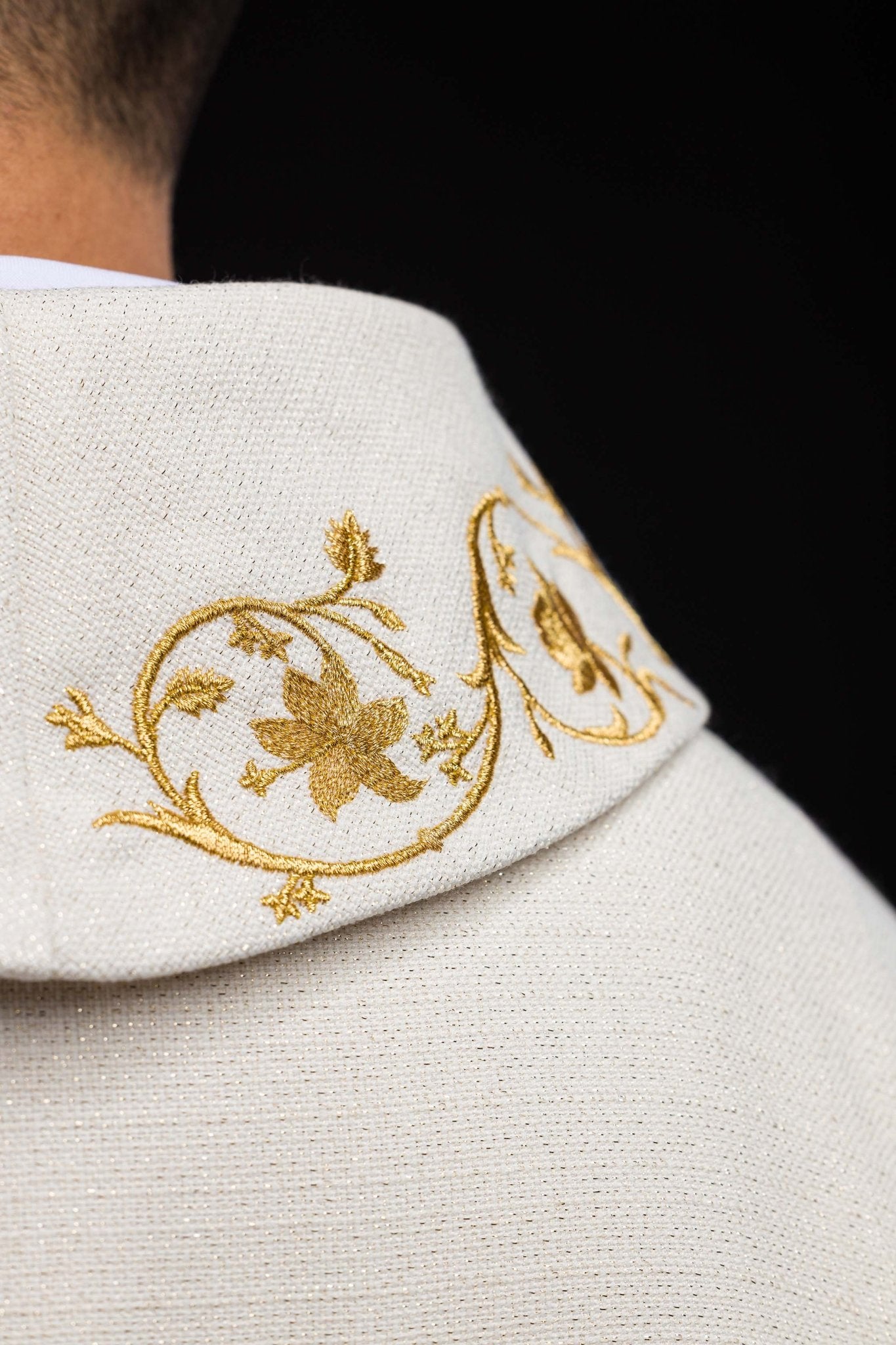 Liturgical chasuble with embroidered Maria Crown motif S-7064-05-71 - CHASUBLES.COM