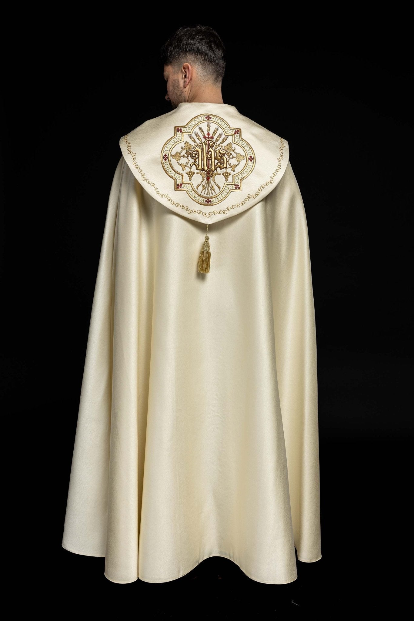 Liturgical cope with gold IHS motif KKP/004/05/20 145cm - HAFTINAUSA.COM