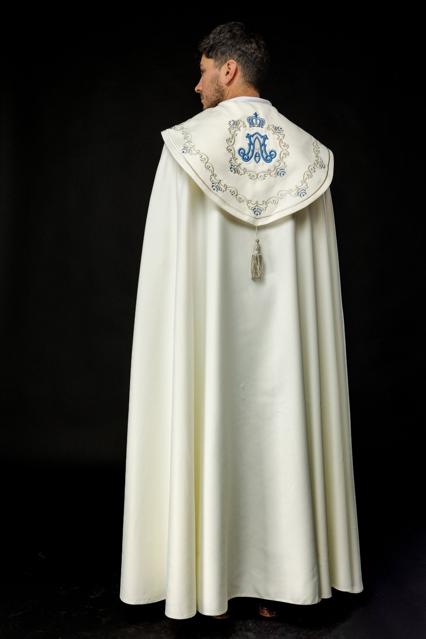 Liturgical Veil Embroidered with Mary Motif Ecru LE/3001/05 150cm - HAFTINAUSA.COM
