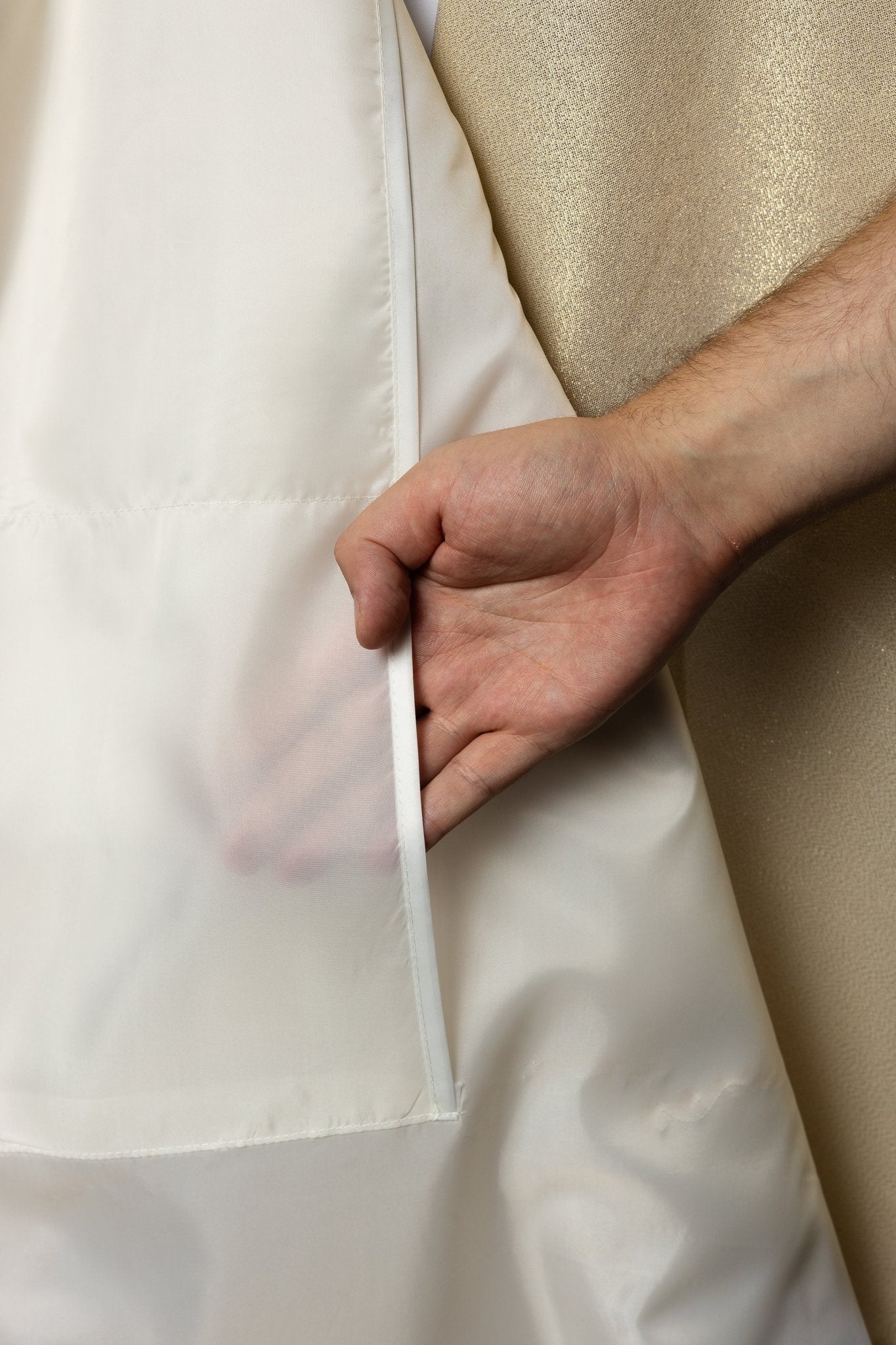 Liturgical veil with golden cross embroidery KWL/031/10/37 50*270 ZŁOTY - HAFTINAUSA.COM