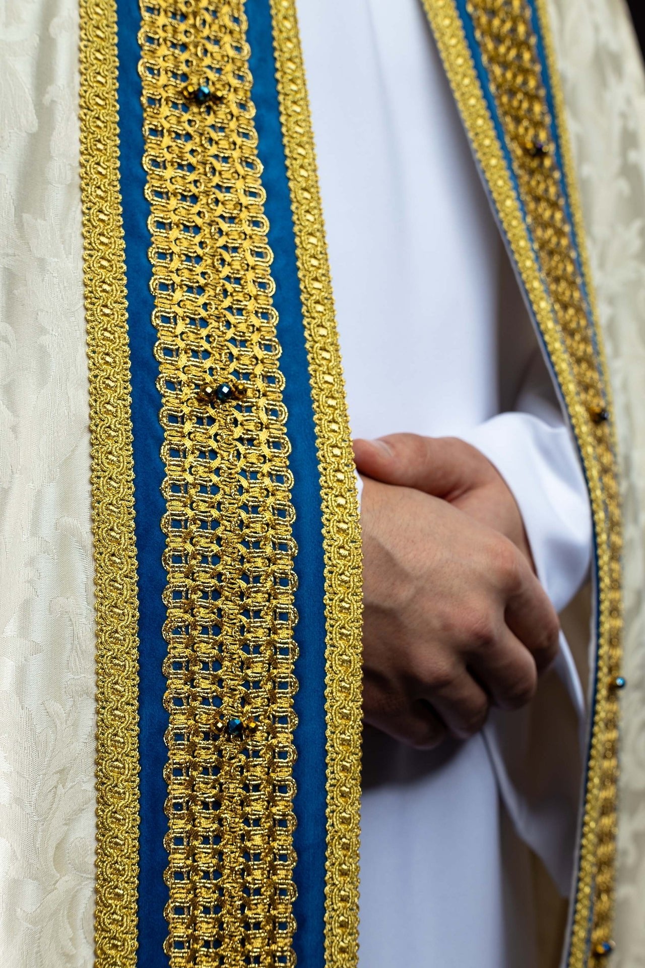 Marian Cope with Natural Stones Handmade 3006 HM/3006/05/88 145cm - CHASUBLES.COM