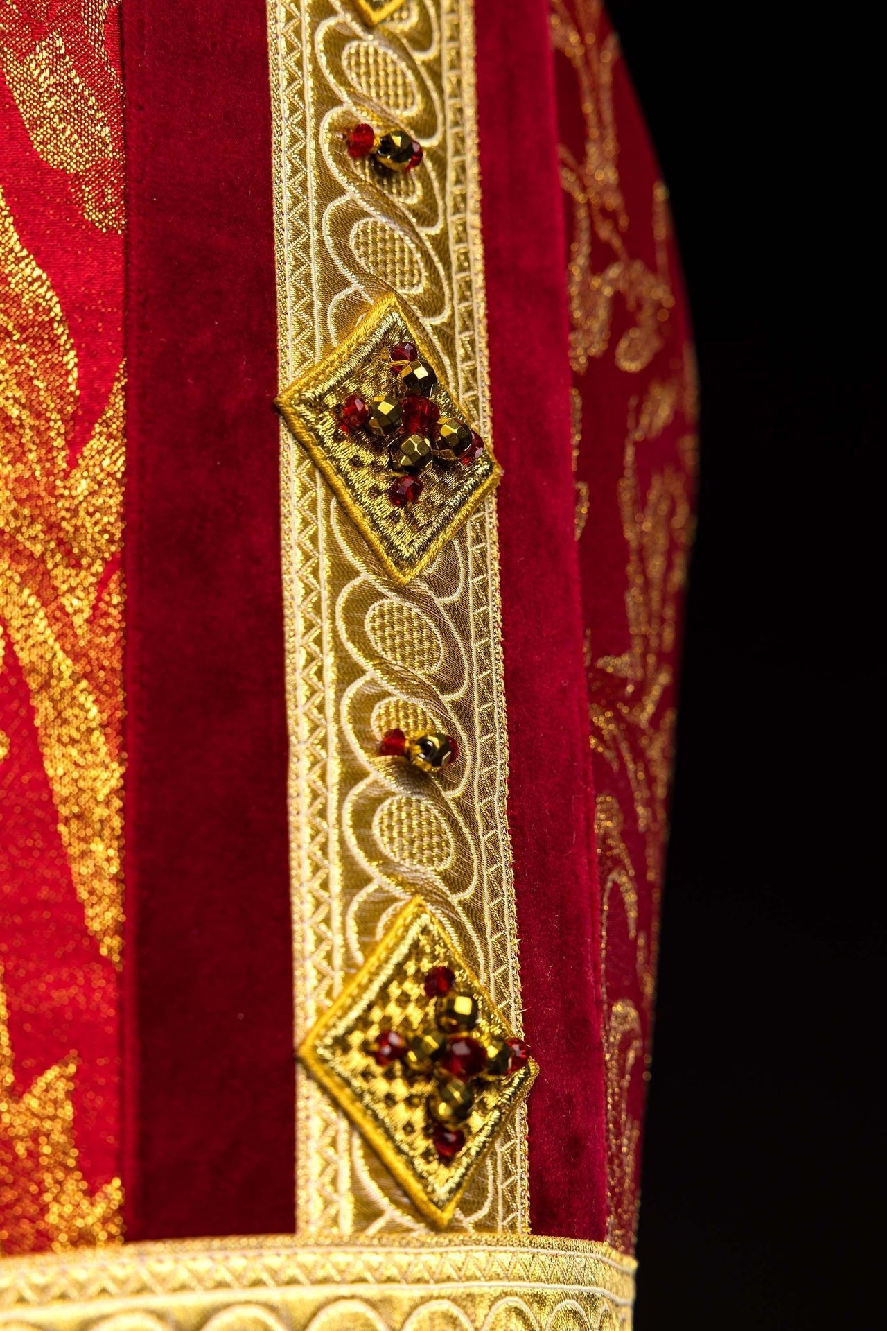 Mitre with natural stones Handmade 9003 HM/9003/02/90-1 - CHASUBLES.COM