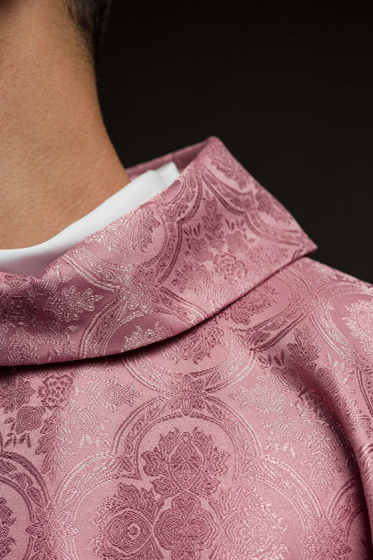 Pink chasuble with a cross made of patterned fabric KOR/403/08/11 - CHASUBLES.COM
