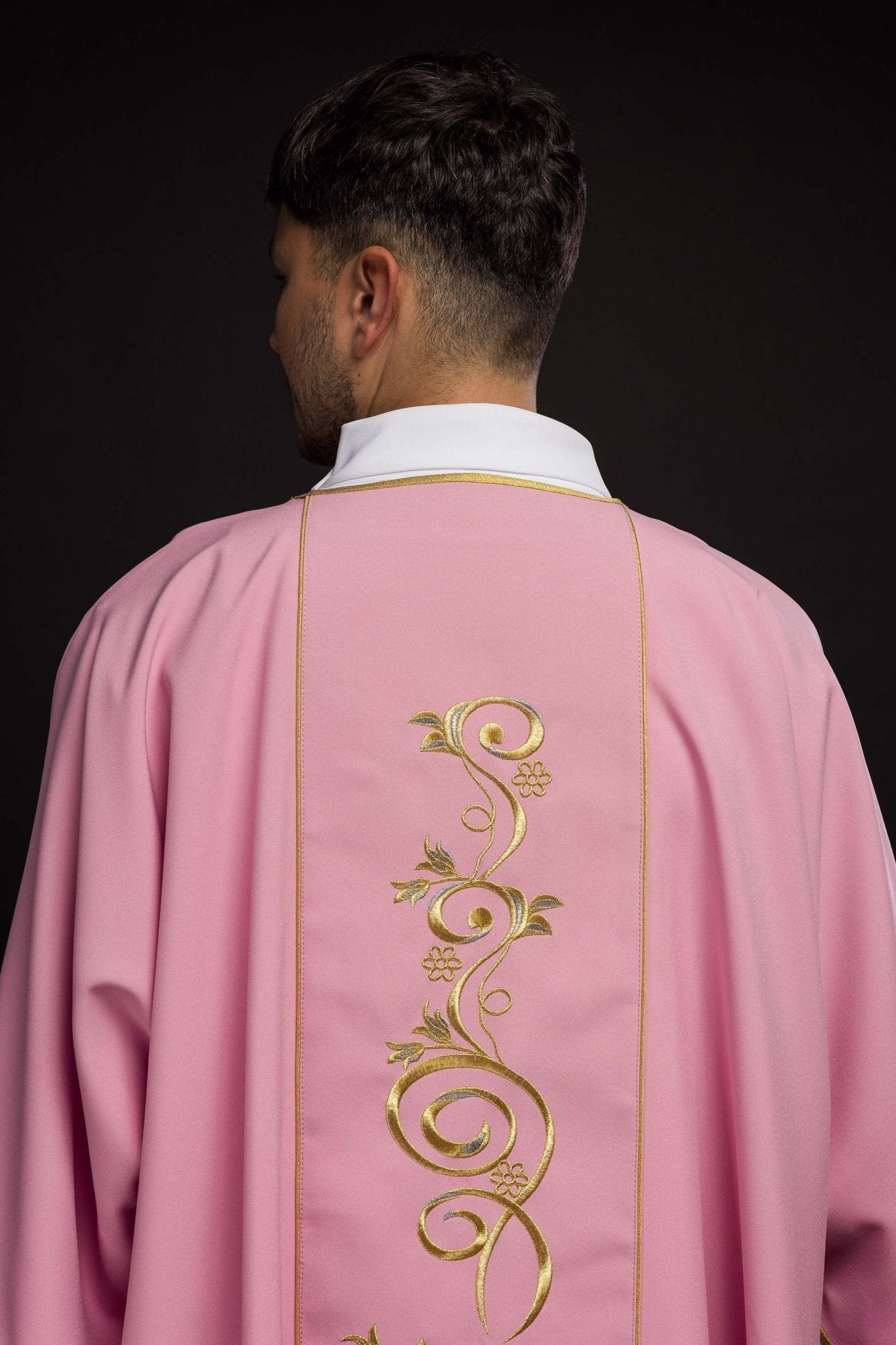 Pink dalmatic with embroidered IHS band KDL/031/08/01/A RÓŻWY DALMATYK - HAFTINAUSA.COM