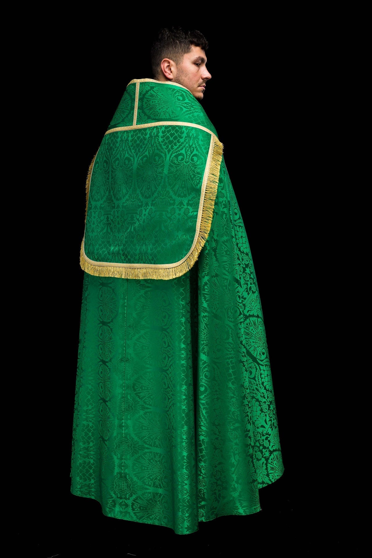 Plain Green Roman Cope Made of Jacquard Fabric KKP/159/01/83 145cm - CHASUBLES.COM
