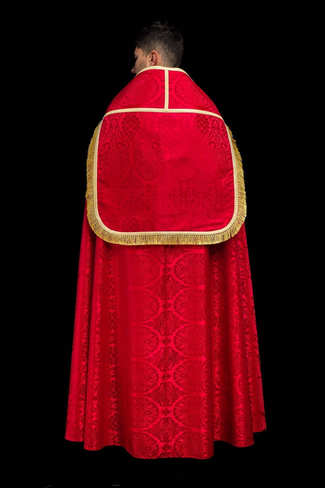 Plain Red Roman Cope Made of Jacquard Fabric KKP/159/02/83 145cm - CHASUBLES.COM