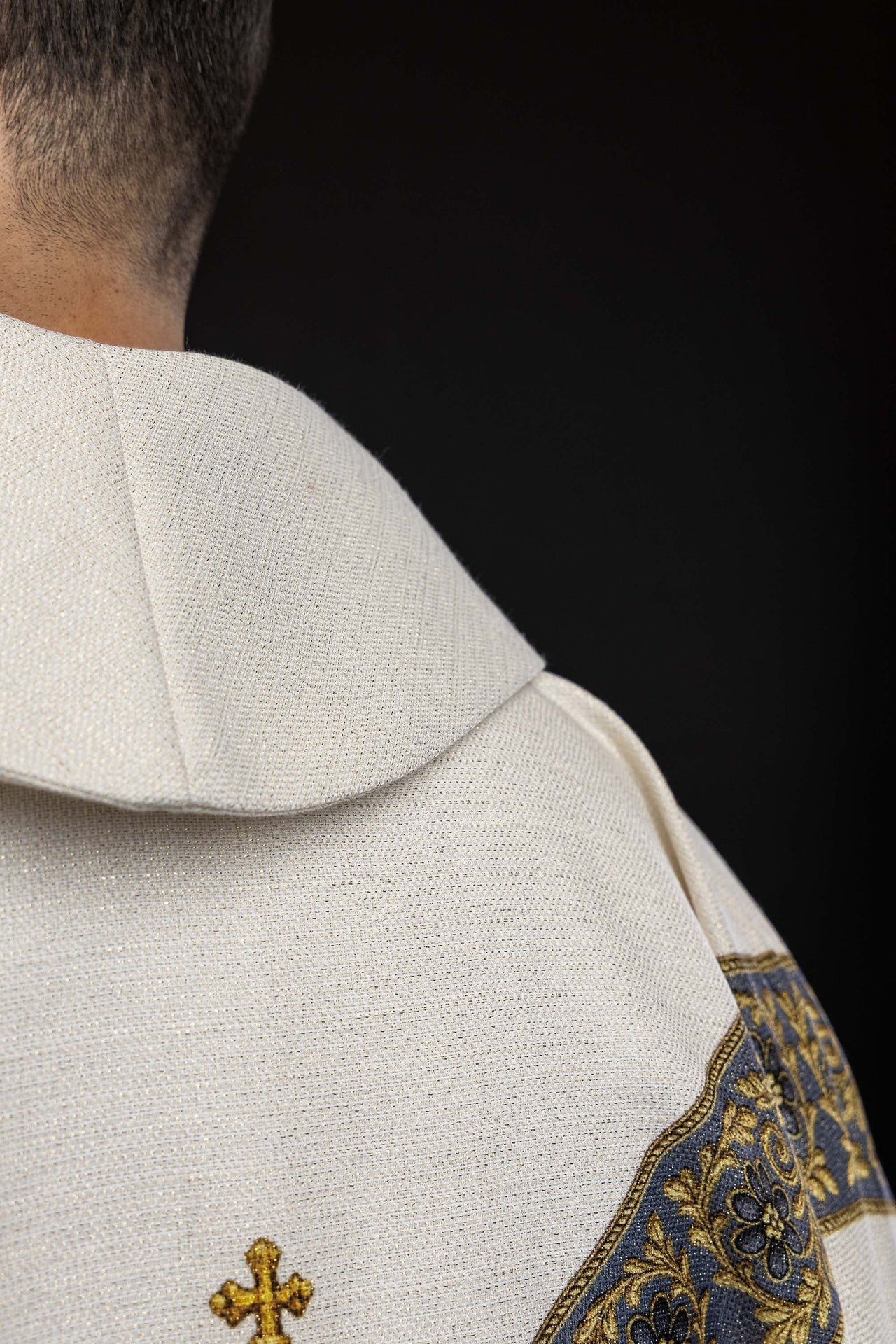 Printed chasuble with the image of Our Lady of the Assumption KOD/7008/05/40 - CHASUBLES.COM