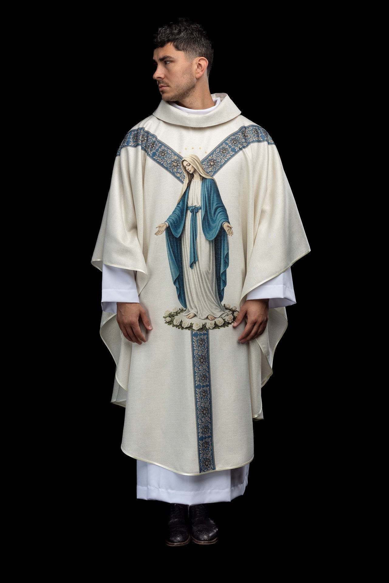 Printed chasuble with the image of the Immaculate Conception KOD/7006/05/40 - CHASUBLES.COM