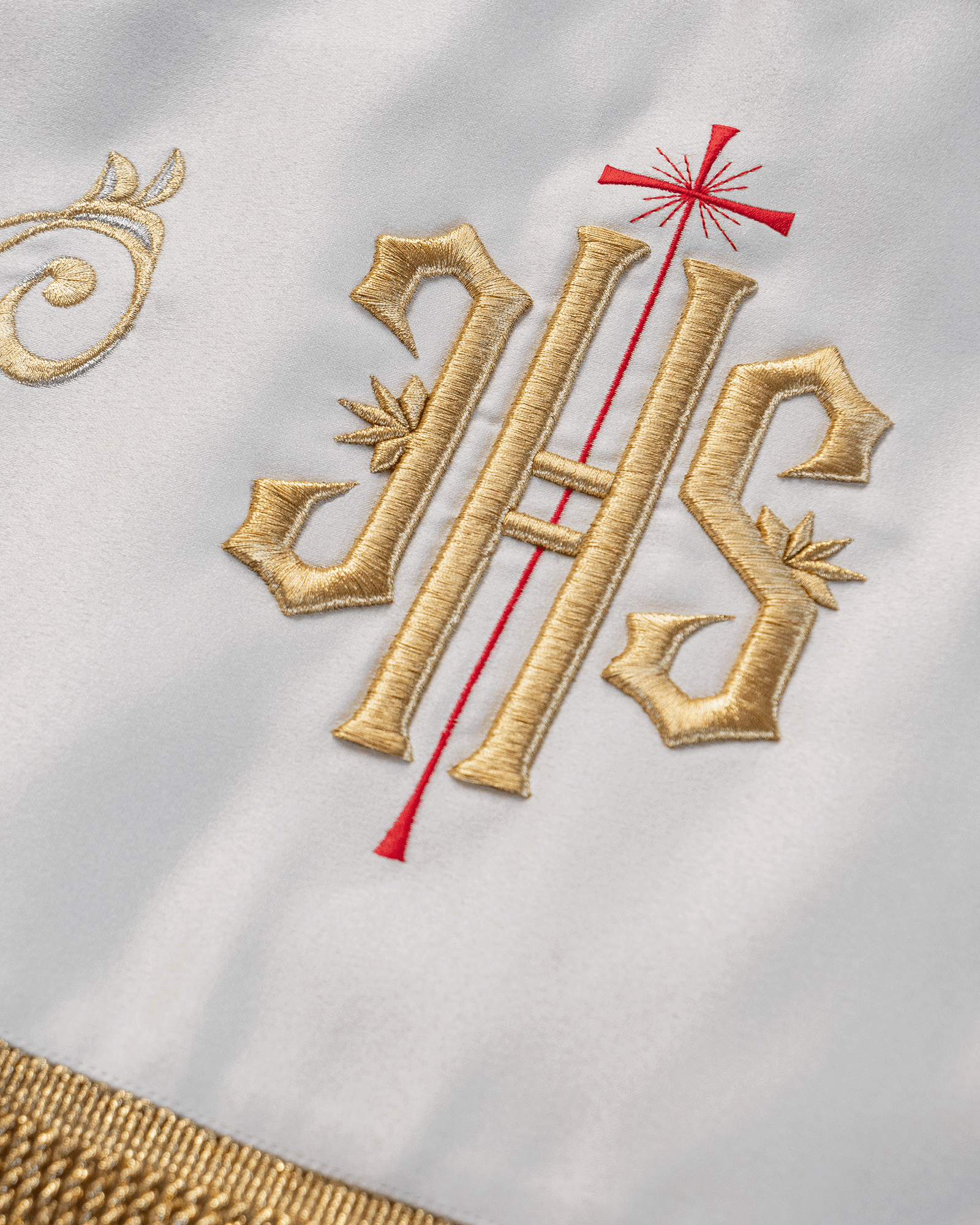 Processional canopy with modern embroidery KBA/009 140*160 - HAFTINAUSA.COM
