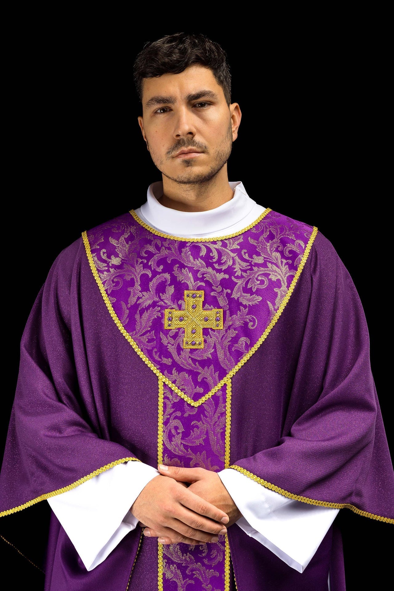 Purple Chasuble with Cross Adorned with Jacquard Fabric LE/7075/03 - CHASUBLES.COM
