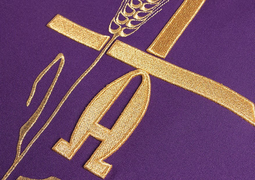Purple chasuble with cross and alfa omega symbols KOR/013/03/12 FIOLET - HAFTINAUSA.COM