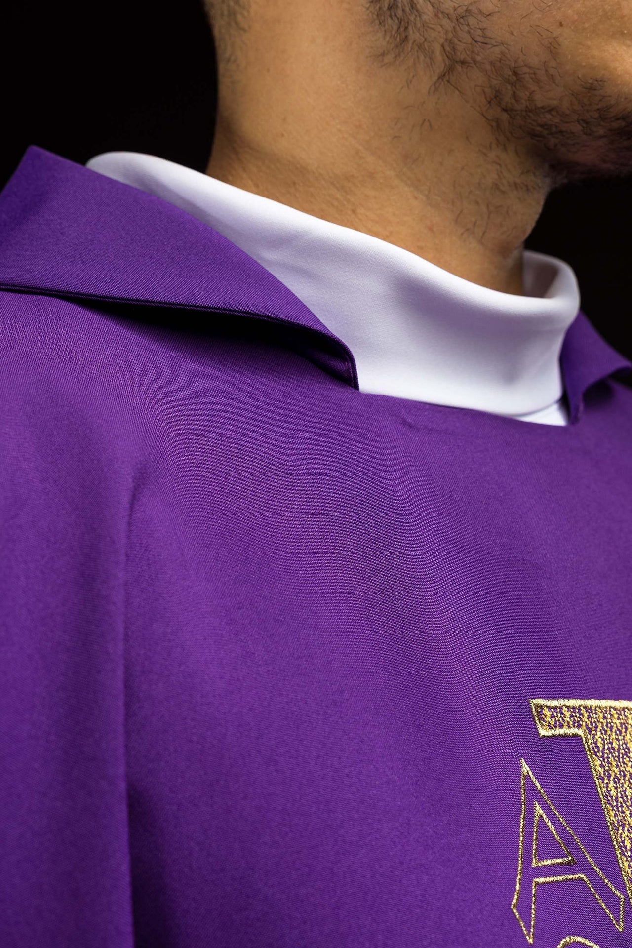Purple embroidered chasuble with Alpha and Omega symbol and wide collar KOK/004/03/12/KARO - CHASUBLES.COM