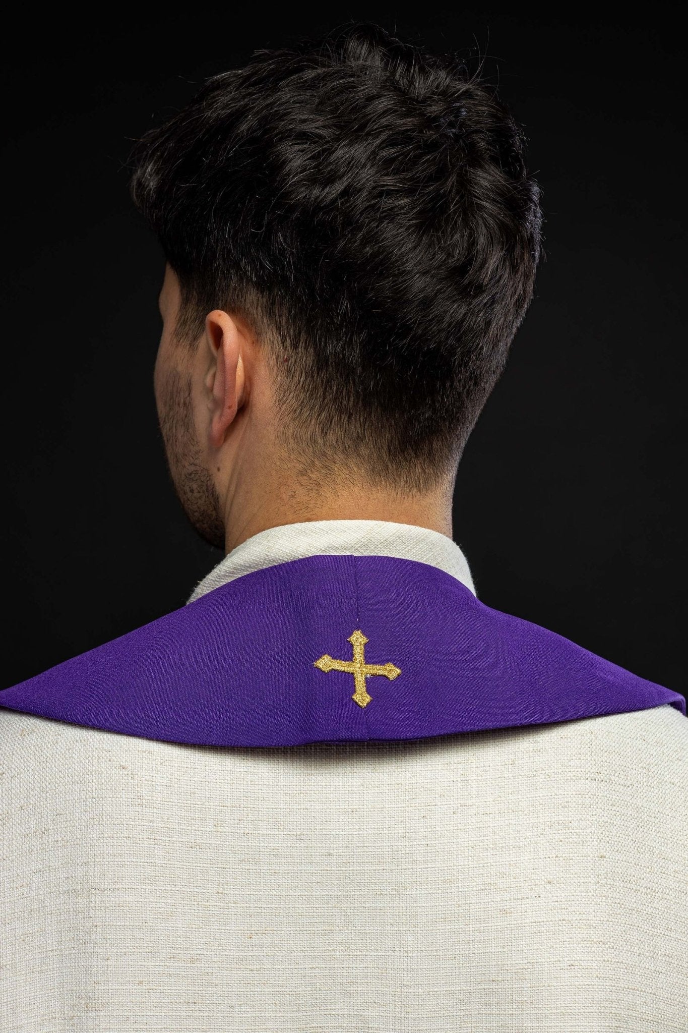 Purple priestly stole embroidered with a cross and IHS KST/157/03/01 FIOLET - HAFTINAUSA.COM
