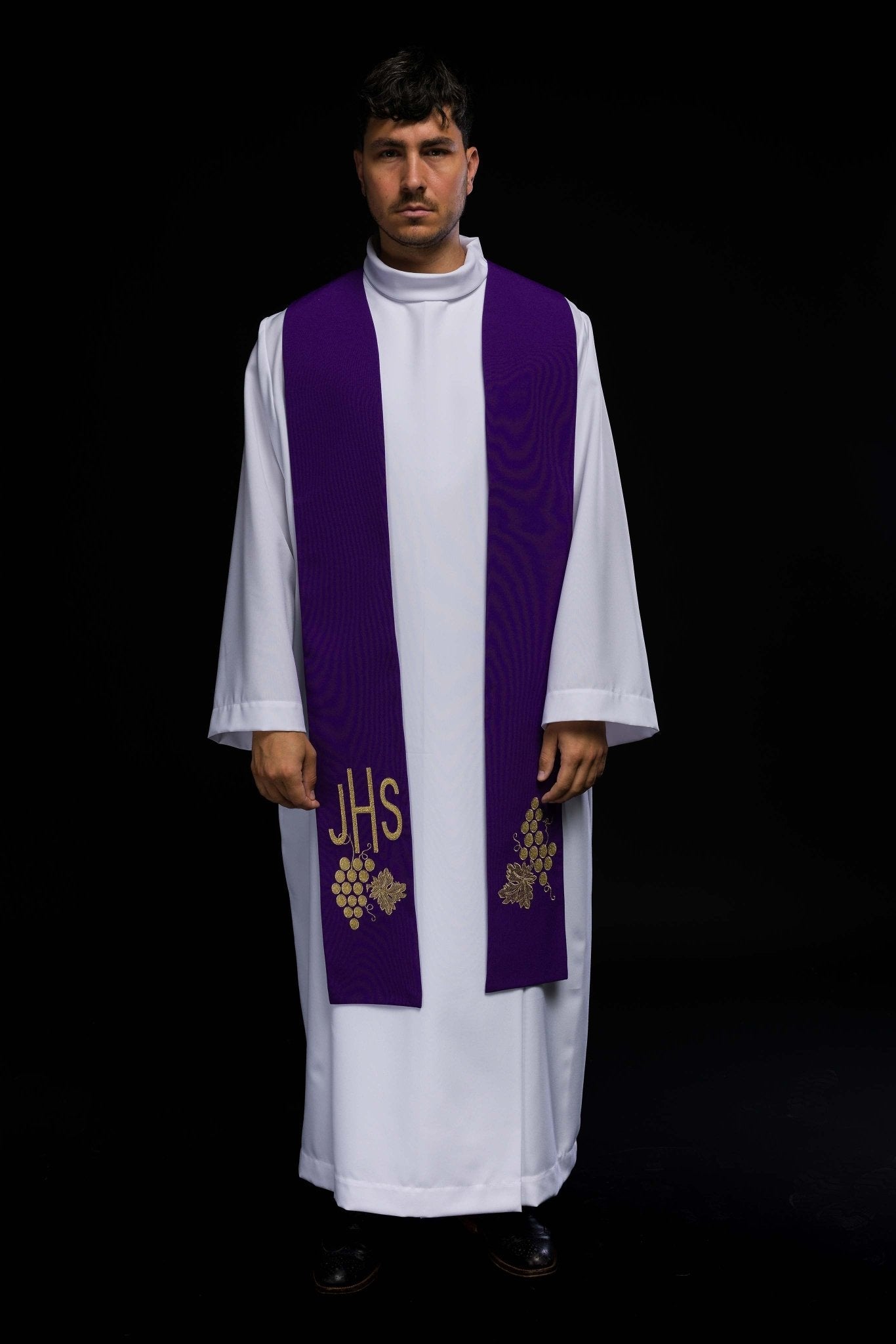 Purple priestly stole embroidered with IHS and grapes KST/068/03/01 FIOLET - HAFTINAUSA.COM