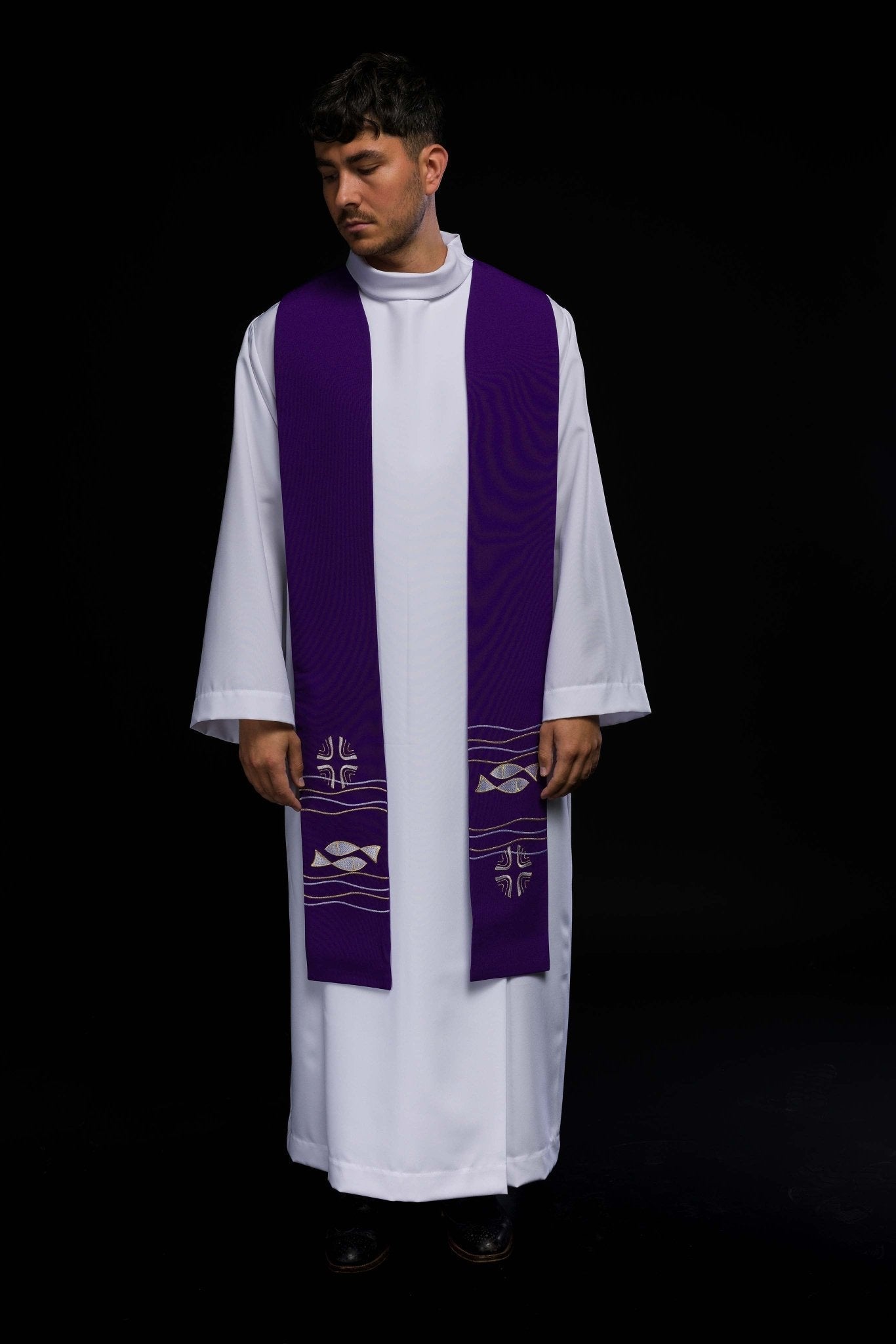 Purple priestly stole with embroidered Fish motif KST/022/03/01 FIOLET - HAFTINAUSA.COM