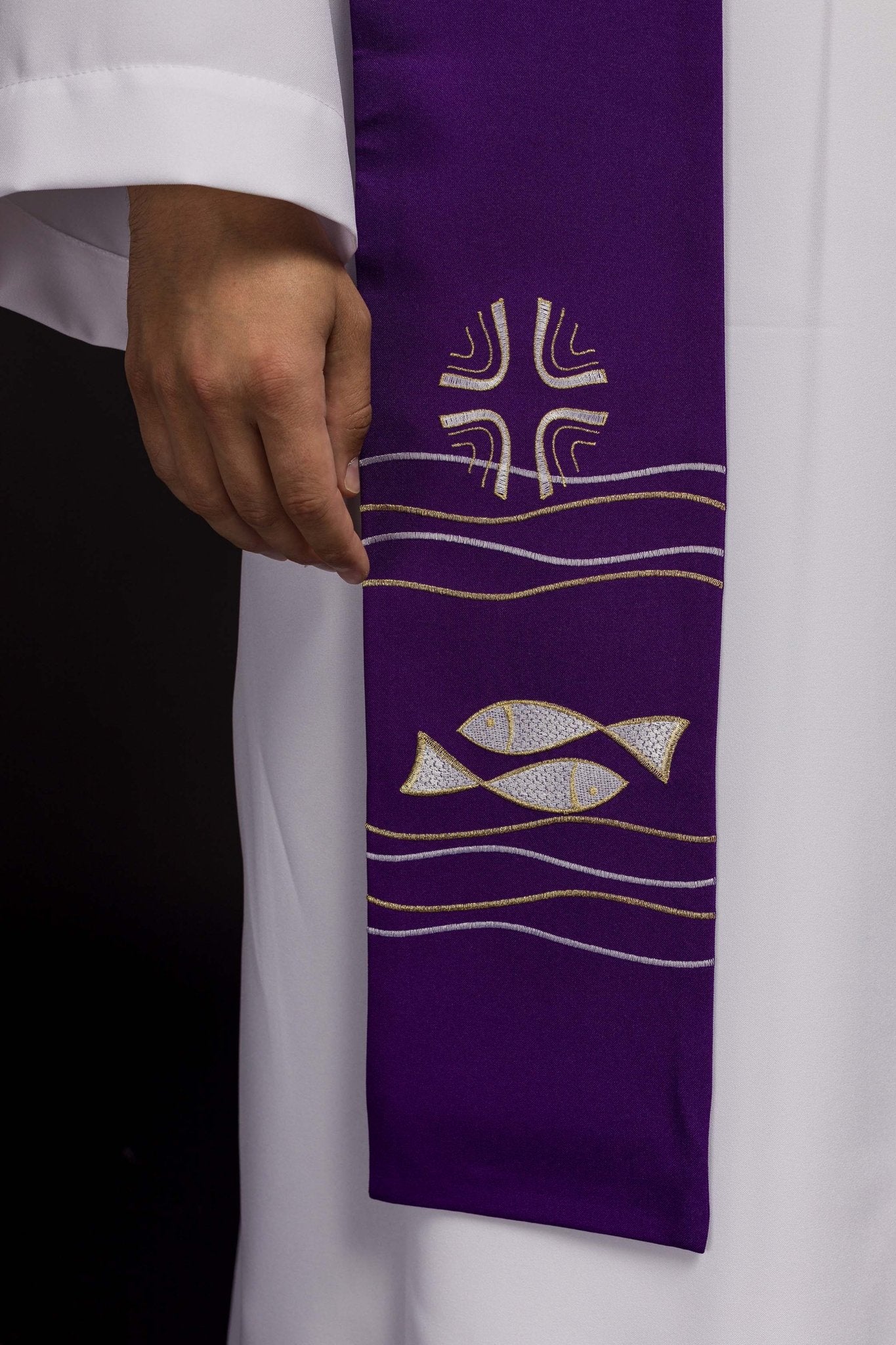 Purple priestly stole with embroidered Fish motif KST/022/03/01 FIOLET - HAFTINAUSA.COM