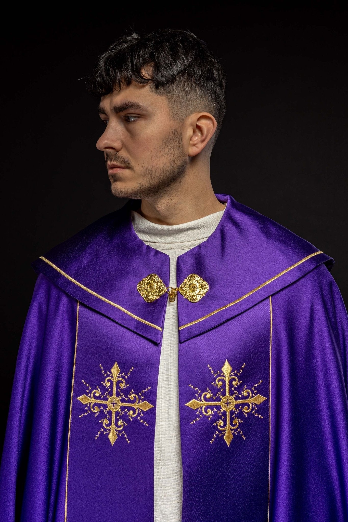 Purple priests cope emboidered KKP/024/03/20 145cm - HAFTINAUSA.COM