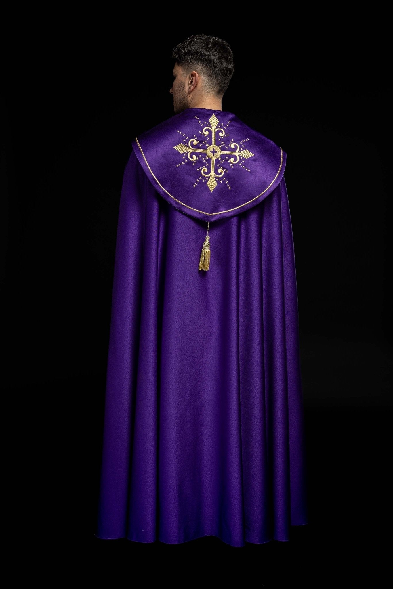 Purple priests cope emboidered KKP/024/03/20 145cm - HAFTINAUSA.COM