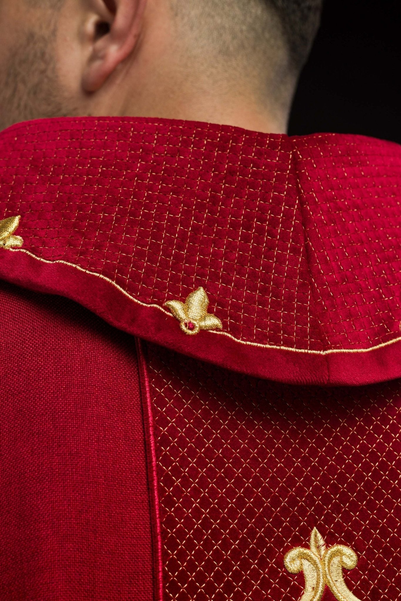 Red Chasuble with Embroidered Cross Symbol LE/7029/02 - HAFTINAUSA.COM