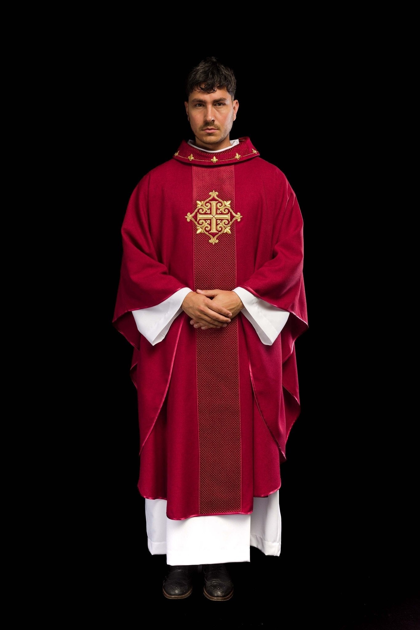 Red Chasuble with Embroidered Cross Symbol LE/7029/02 - HAFTINAUSA.COM