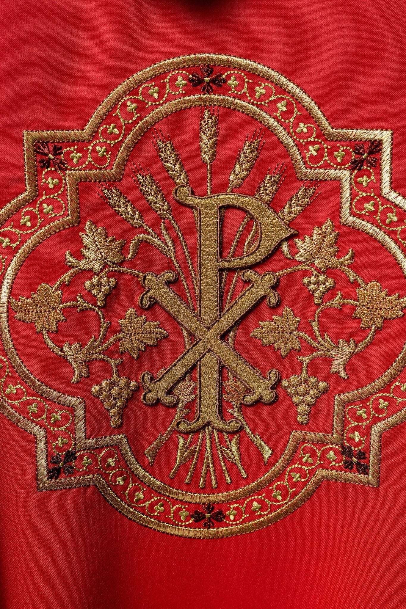 Red chasuble with IHS and PAX embroidery KOR/119/02/01 CZERWONY - HAFTINAUSA.COM