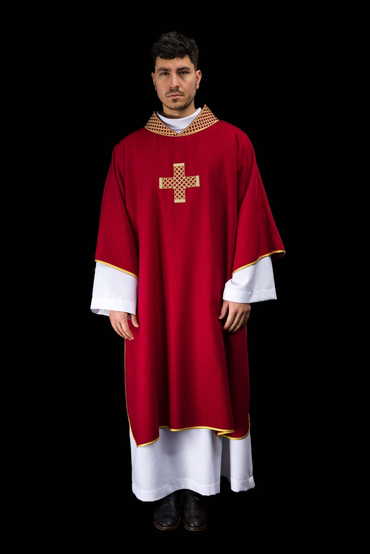 Red dalmatic with embroidered crosses and a collar S-1070-02-70-D DALMATYK - CHASUBLES.COM