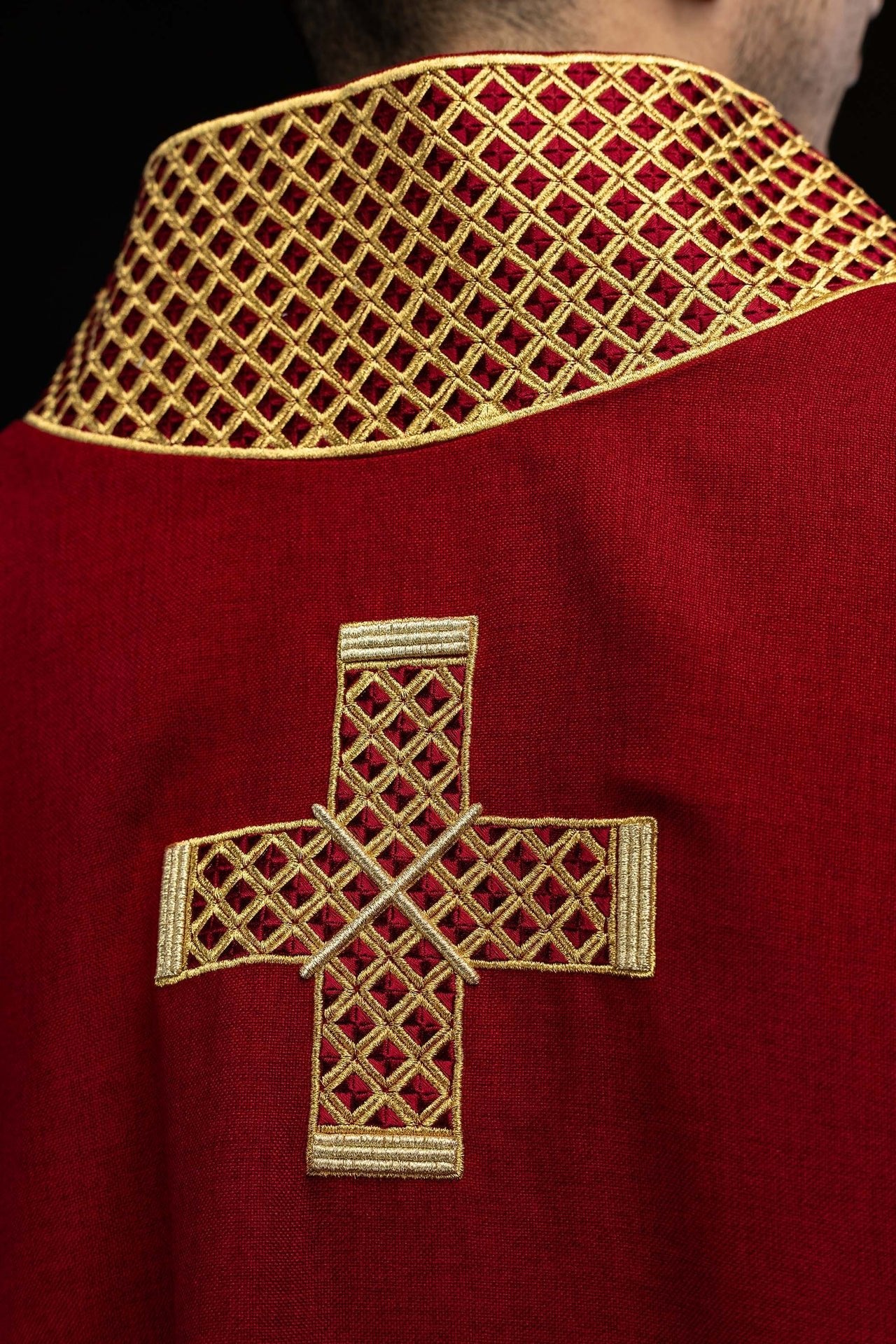 Red dalmatic with embroidered crosses and a collar S-1070-02-70-D DALMATYK - CHASUBLES.COM