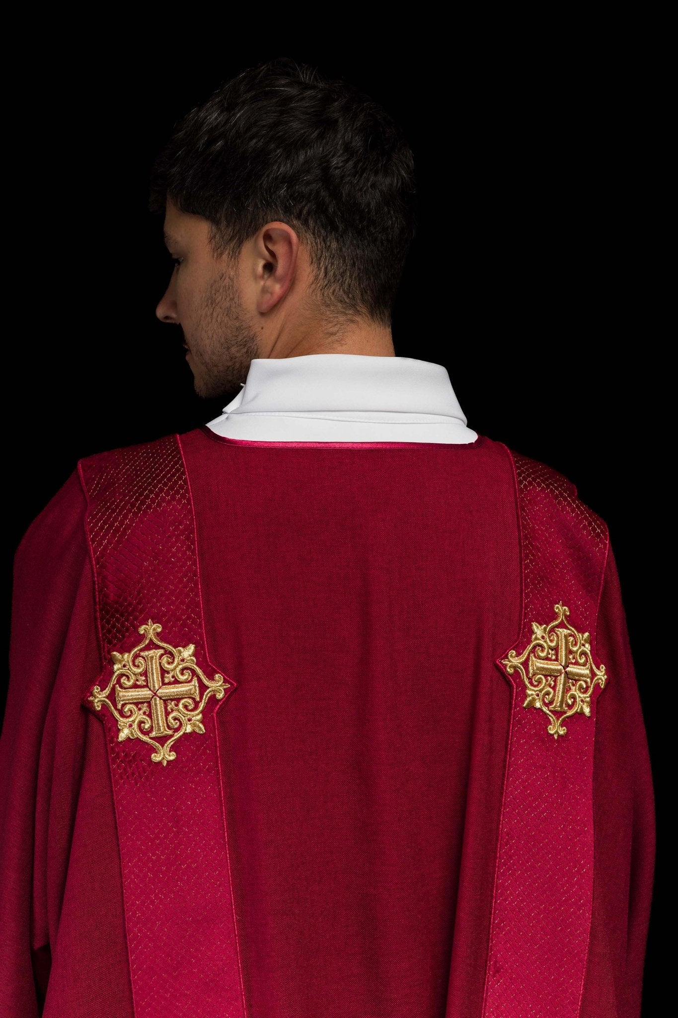 Red dalmatic with velvet bands and cross symbols LE/1030/02/B - CHASUBLES.COM