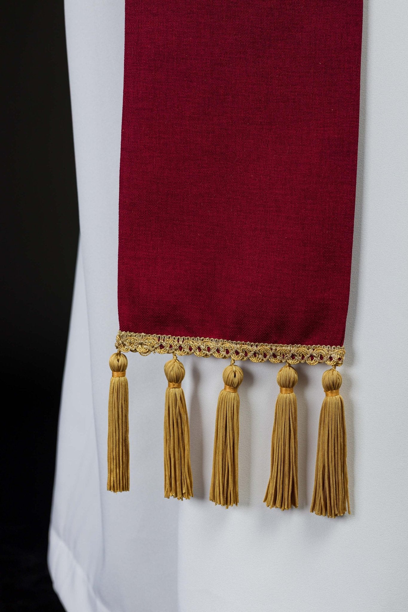 Red embroidered stole with IHS motif S-2067-02-70 - CHASUBLES.COM