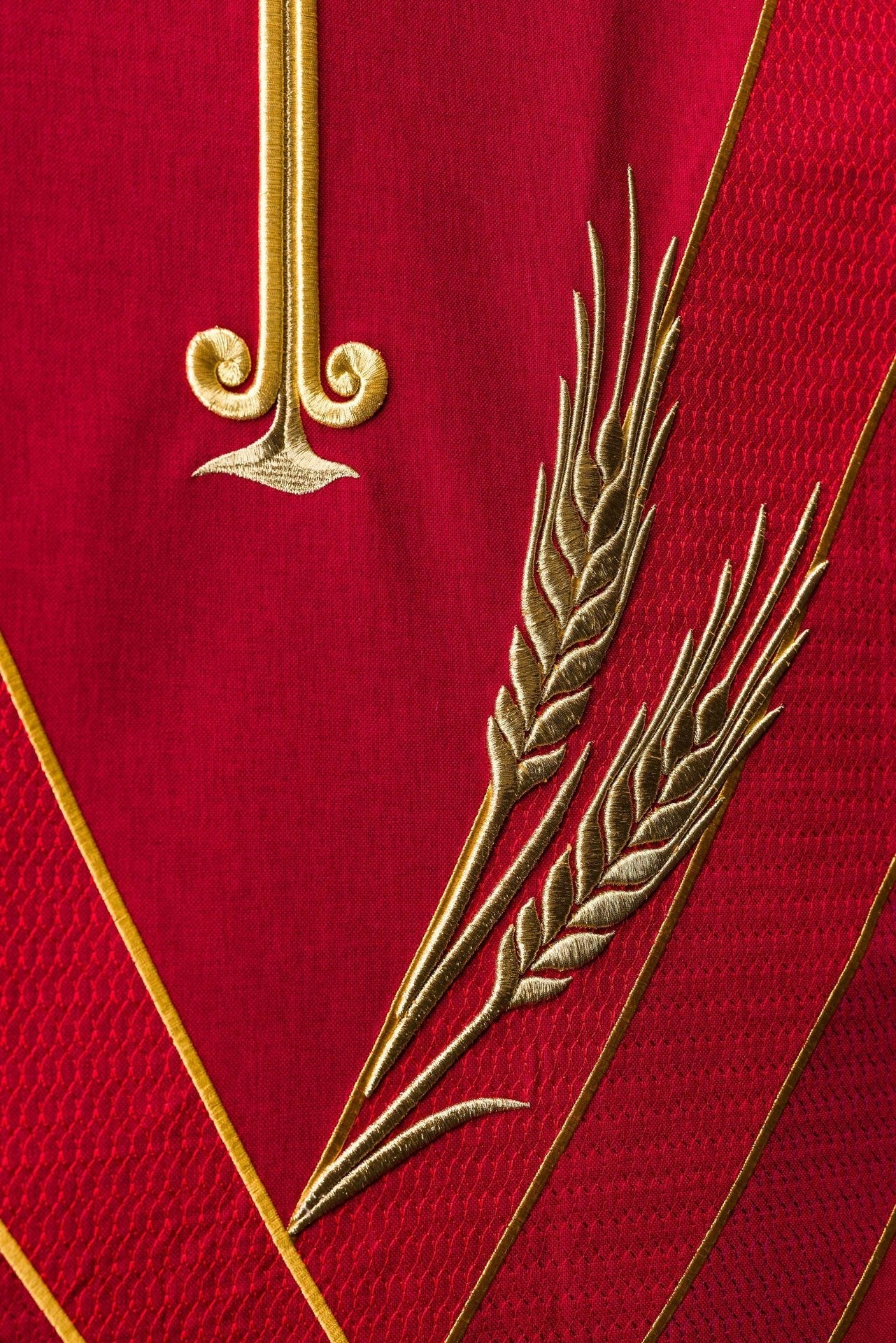 Red lectern cloth with PAX embroidery LE/8050/02 55*250 - CHASUBLES.COM