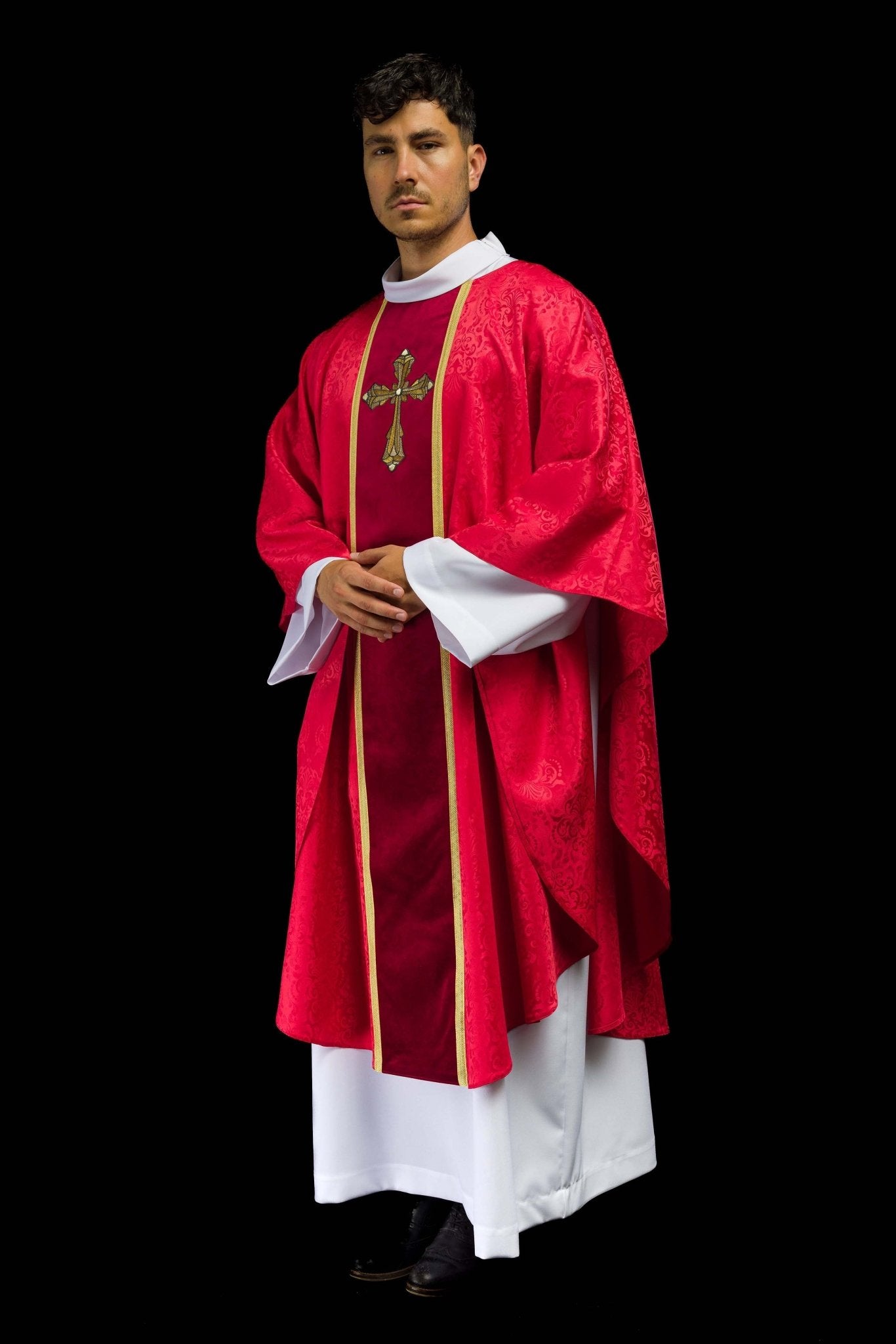 Red liturgical chasuble with stole and cross embroidery on jacquard fabric KOA/007/02/98 - CHASUBLES.COM