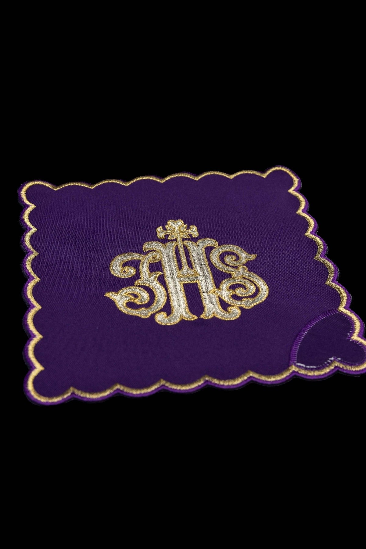 Set of Four Embroidered Chalice Palls with IHS Motif KPA4/072 18*18 - CHASUBLES.COM