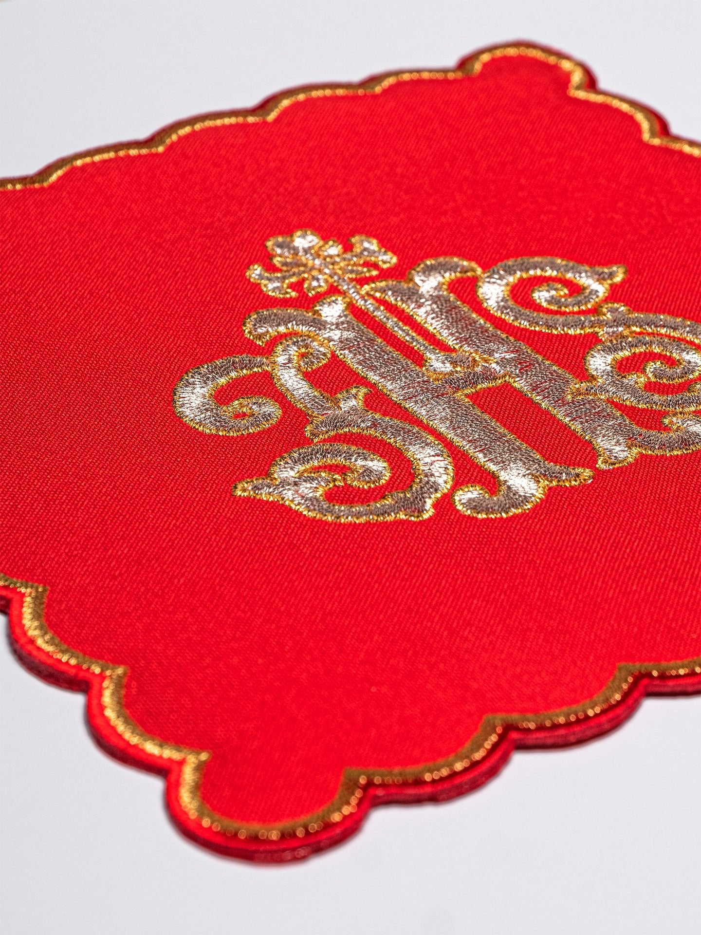 Set of palls with the IHS symbol in four liturgical colors KPA4/072 18*18 - CHASUBLES.COM