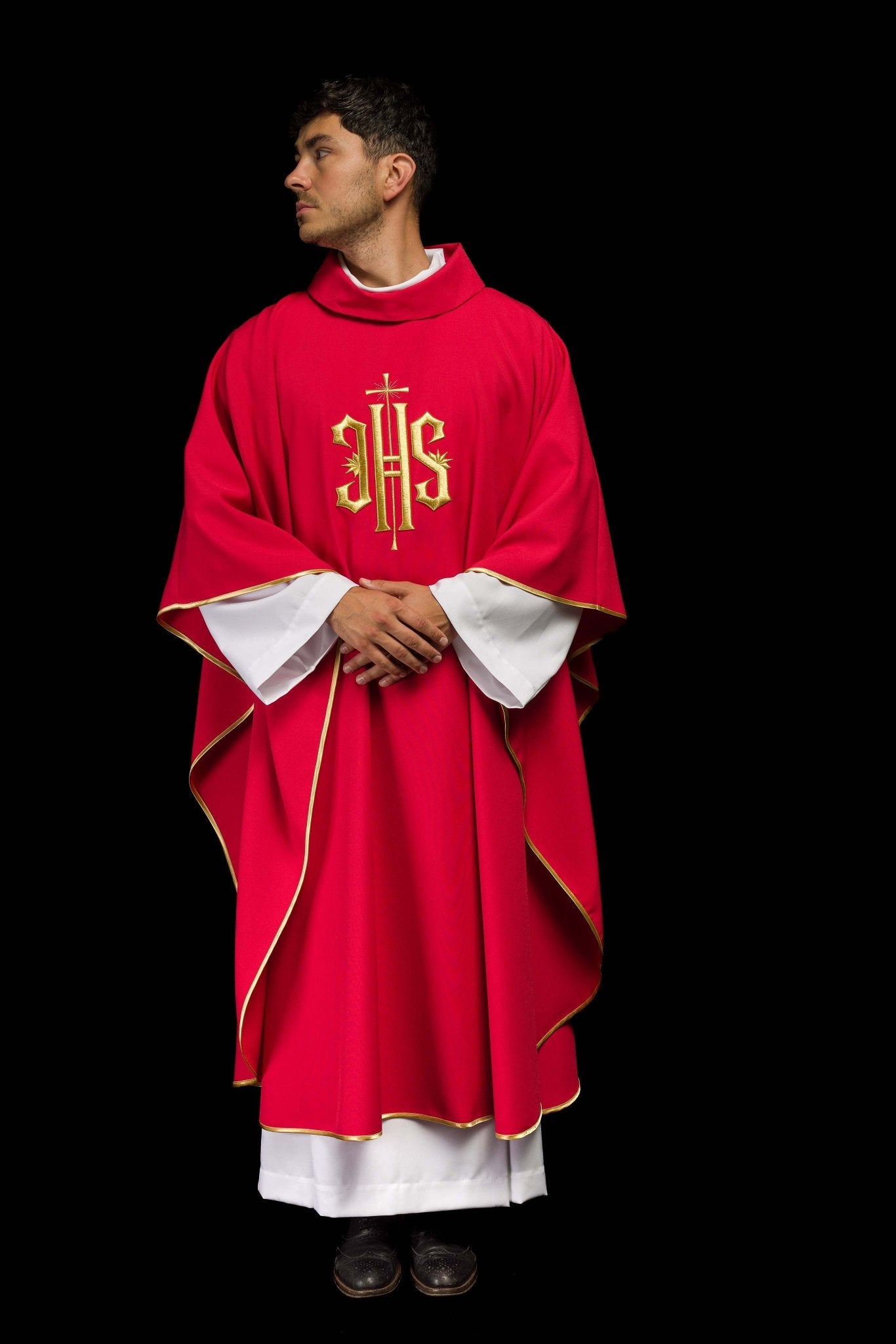 Simple chasuble with raised IHS gold embroidery KOR/010/02/12 CZERWONY - CHASUBLES.COM