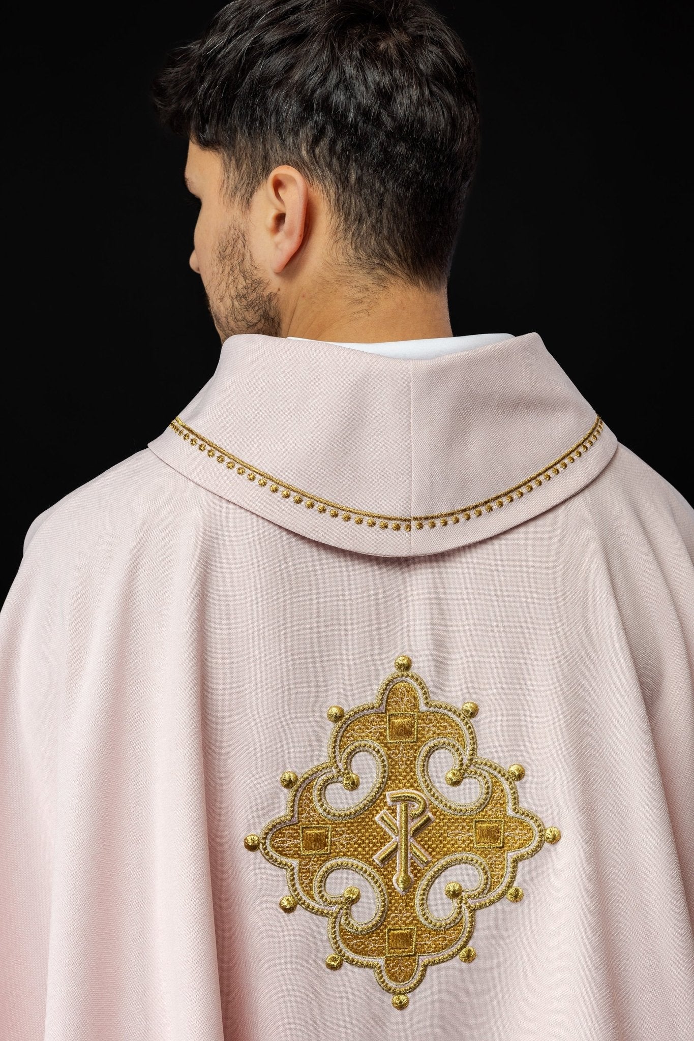 Simple pink chasuble with small PAX motif embroidery S - 7065 - 08 - 70 - HAFTINAUSA.COM