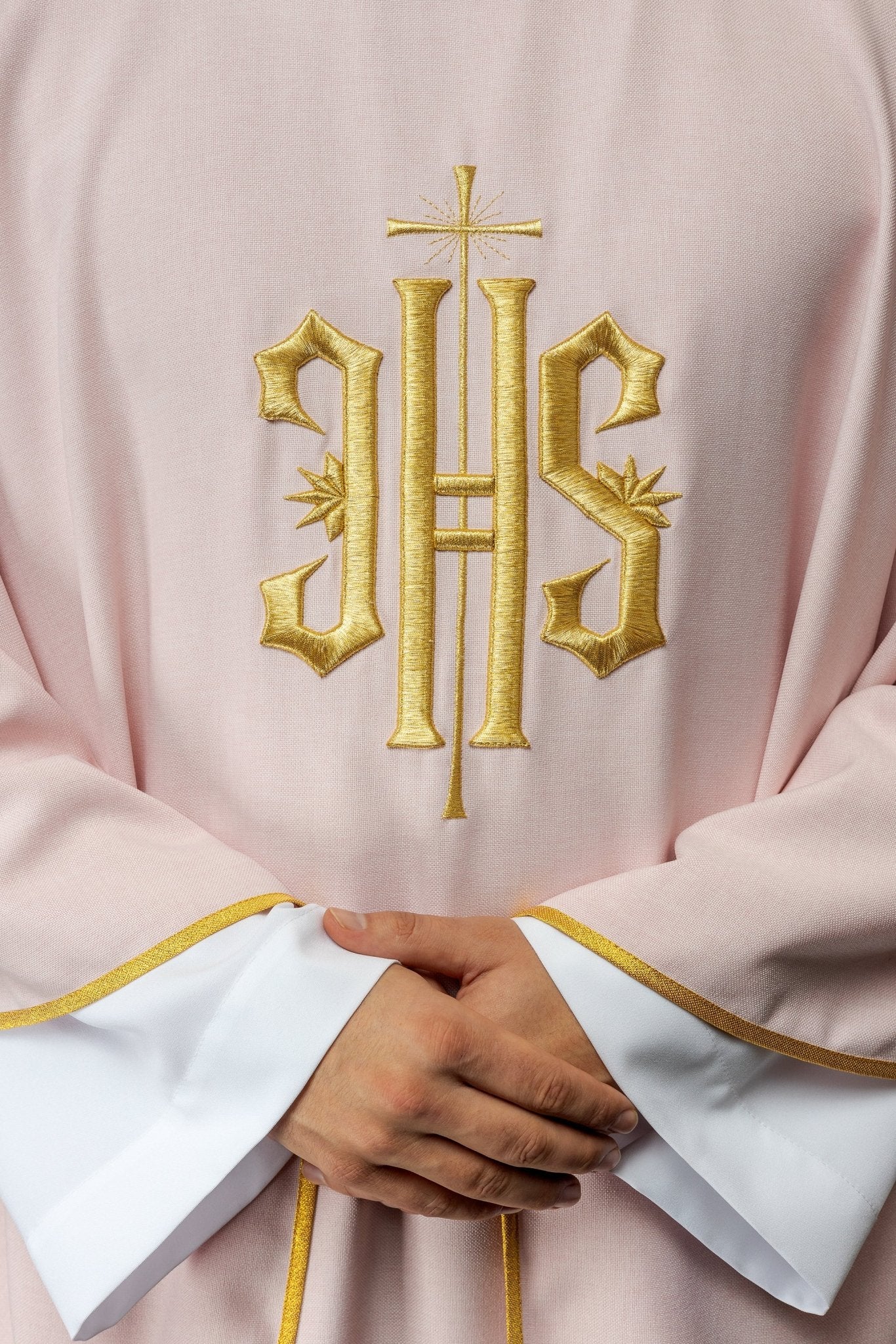 Simple priest chasuble in pink with gold JHS embroidery KOR/010/08/70 RÓŻ - HAFTINAUSA.COM