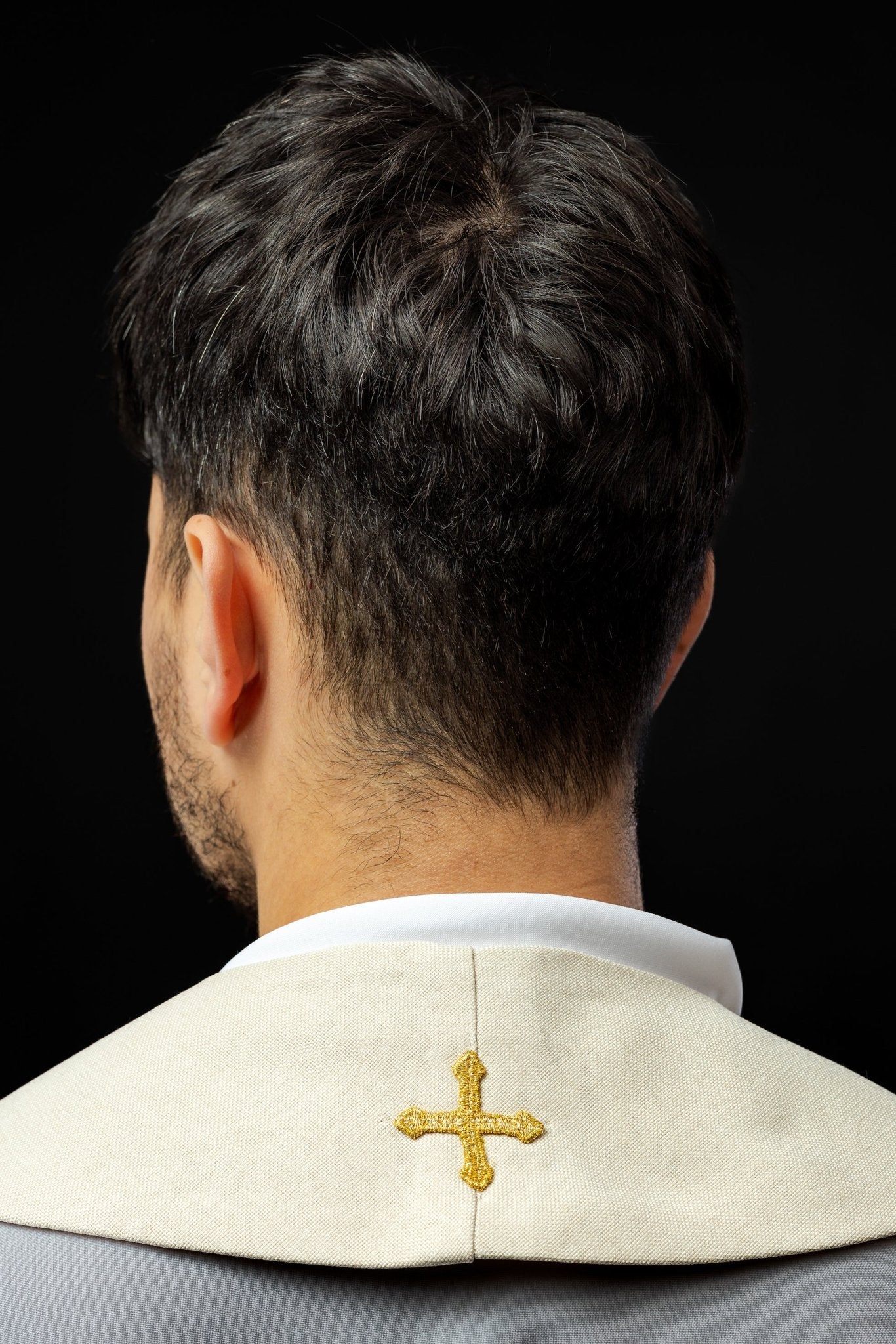 Simple priest stole in ivory with ichthys and PAX embroidery S - 2058 - 05 - 70 - HAFTINAUSA.COM